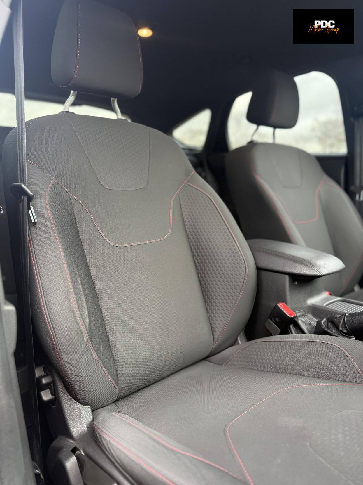 Ford Focus 1.0T EcoBoost ST-Line Hatchback 5dr Petrol Auto Euro 6 (s/s) (125 ps)