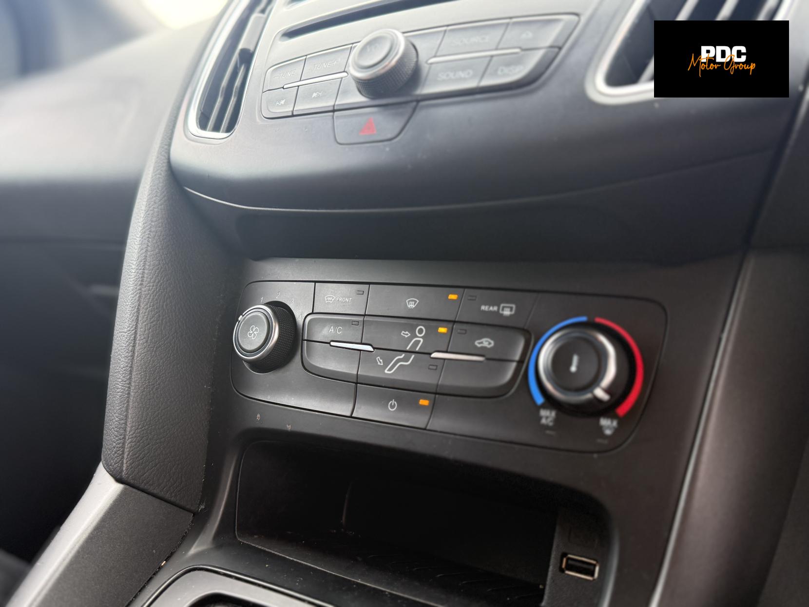 Ford Focus 1.0T EcoBoost ST-Line Hatchback 5dr Petrol Auto Euro 6 (s/s) (125 ps)