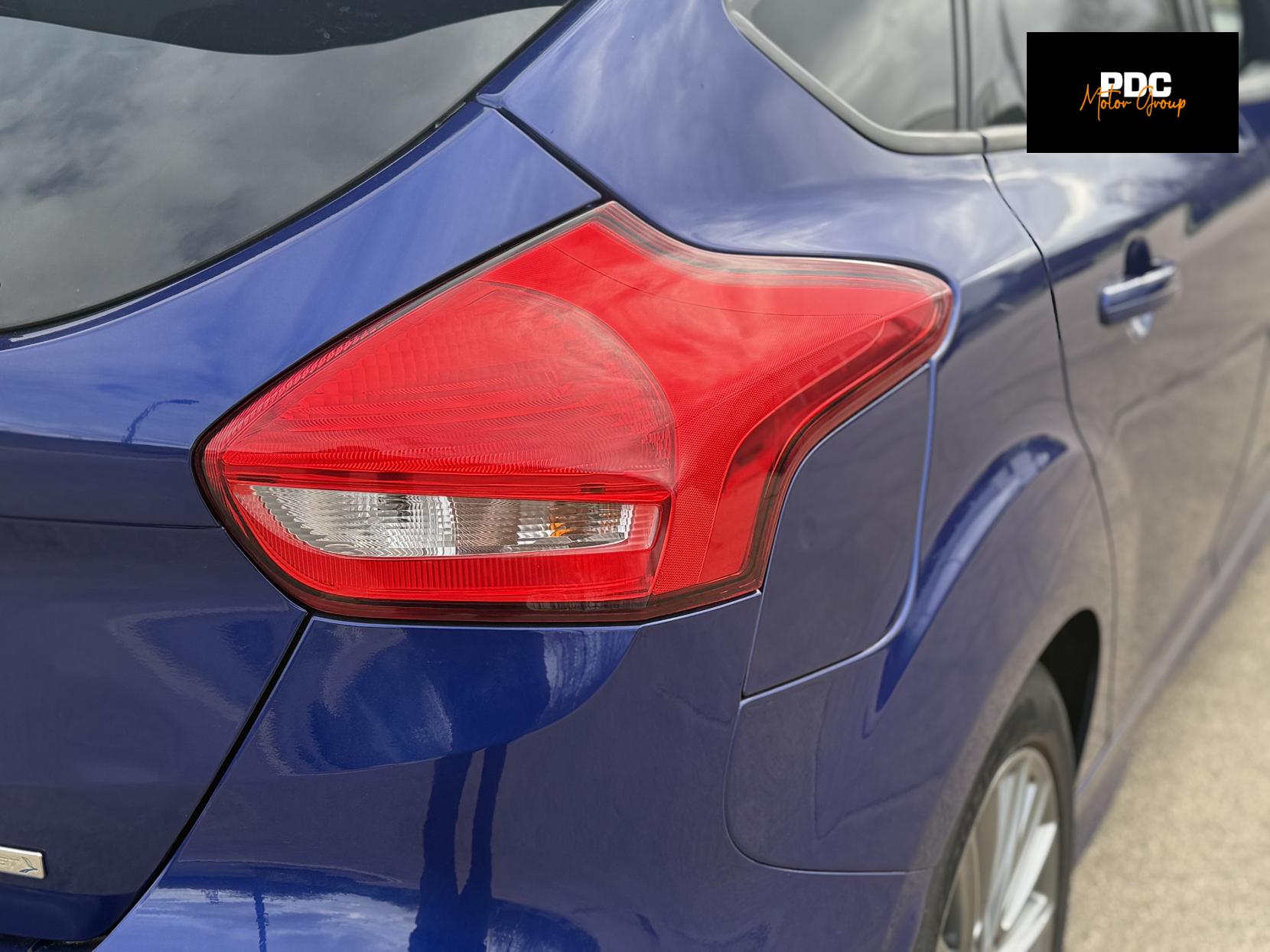 Ford Focus 1.0T EcoBoost ST-Line Hatchback 5dr Petrol Auto Euro 6 (s/s) (125 ps)