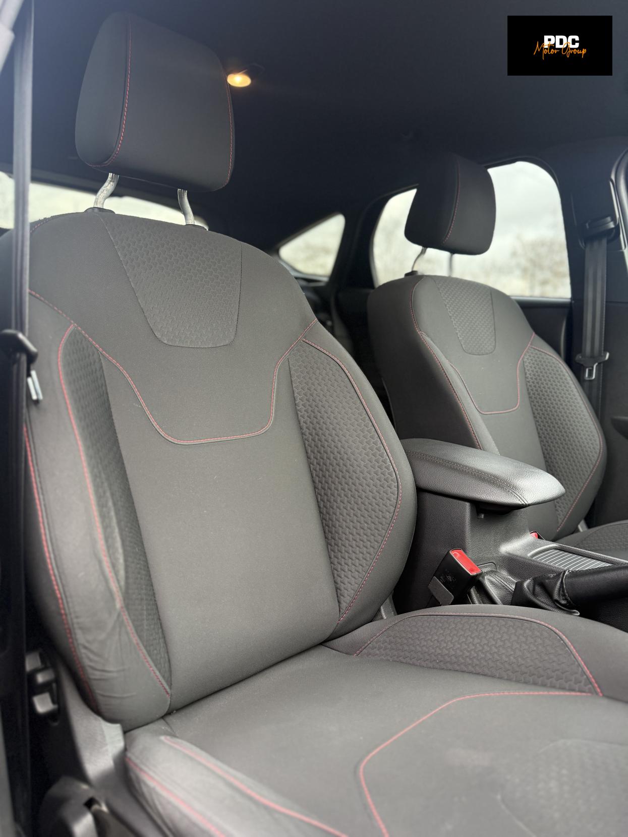 Ford Focus 1.0T EcoBoost ST-Line Hatchback 5dr Petrol Auto Euro 6 (s/s) (125 ps)