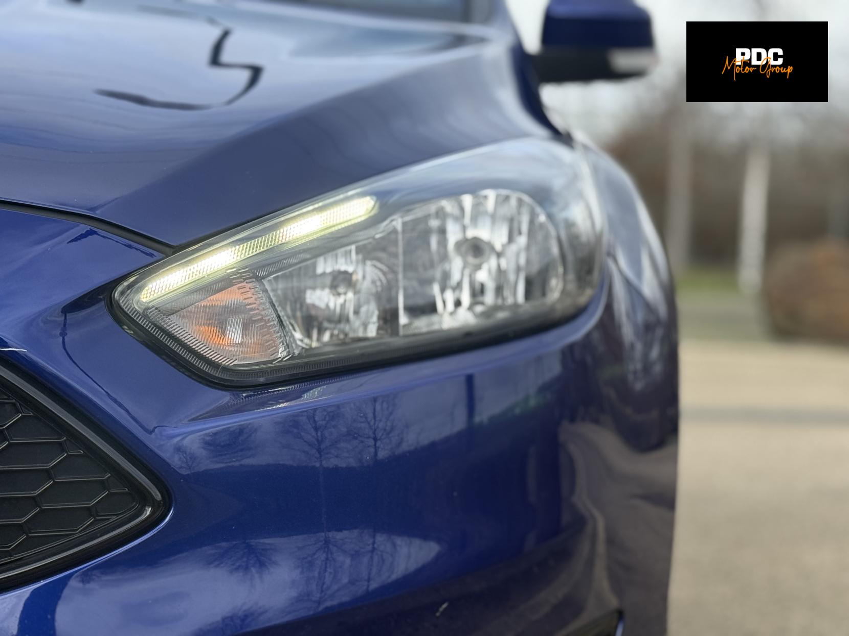 Ford Focus 1.0T EcoBoost ST-Line Hatchback 5dr Petrol Auto Euro 6 (s/s) (125 ps)