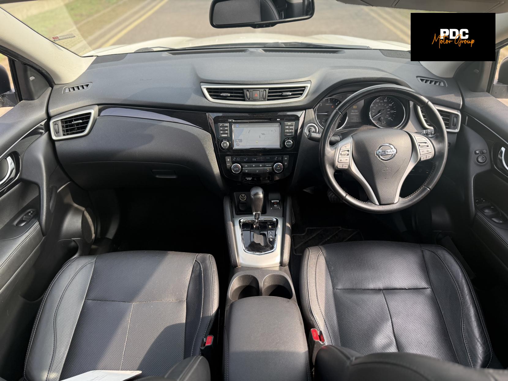 Nissan Qashqai 1.6 dCi Tekna SUV 5dr Diesel XTRON 2WD Euro 6 (s/s) (130 ps)