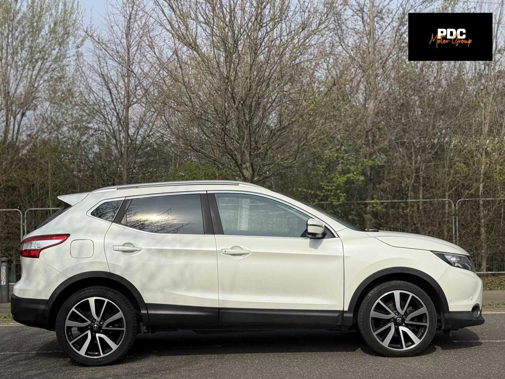 Nissan Qashqai 1.6 dCi Tekna SUV 5dr Diesel XTRON 2WD Euro 6 (s/s) (130 ps)