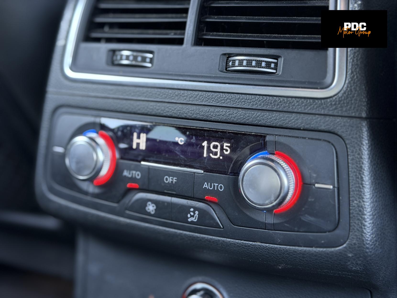 Audi A6 Avant 2.0 TFSI Black Edition Estate 5dr Petrol S Tronic quattro Euro 6 (s/s) (252 ps)