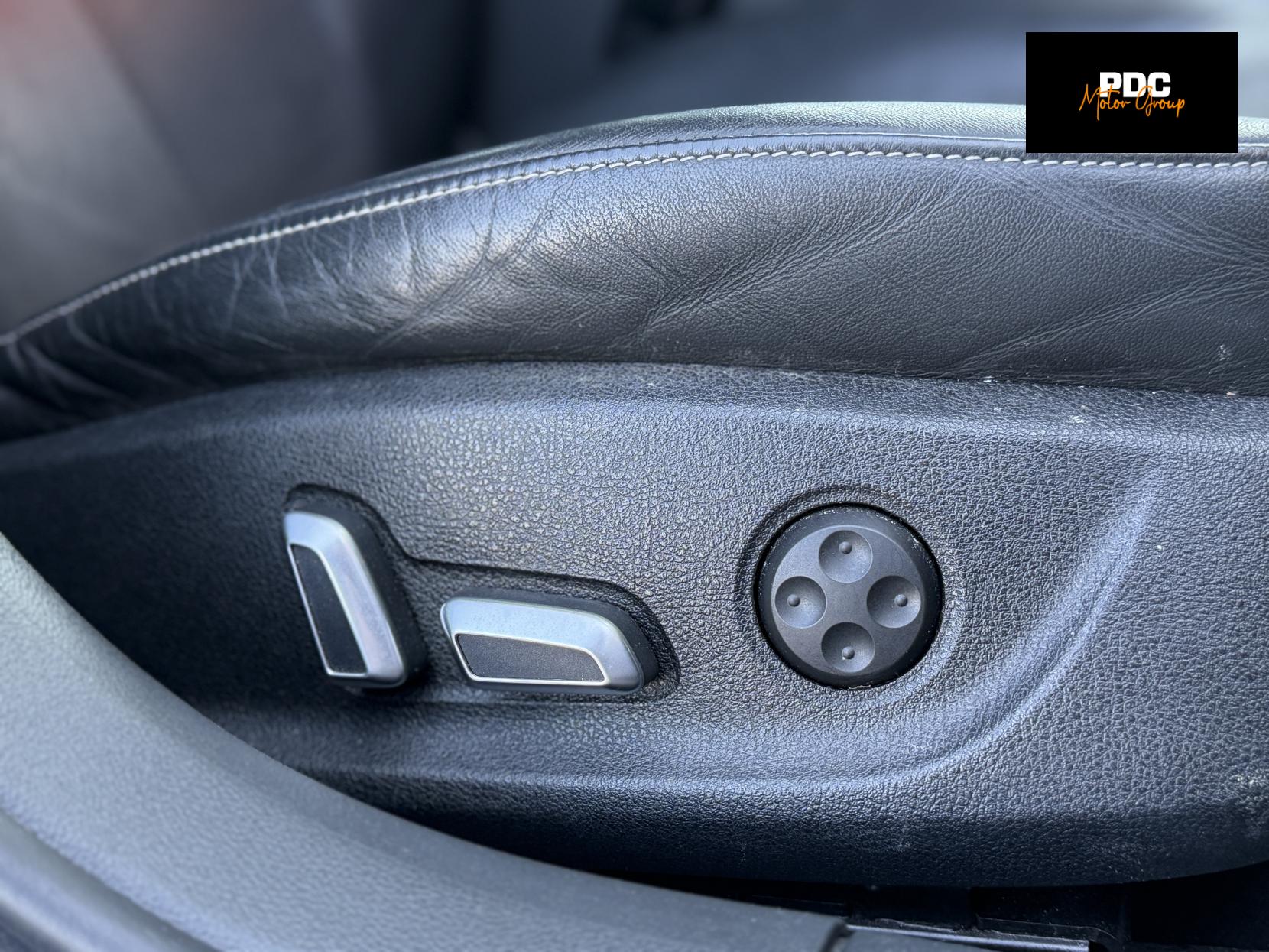 Audi A6 Avant 2.0 TFSI Black Edition Estate 5dr Petrol S Tronic quattro Euro 6 (s/s) (252 ps)