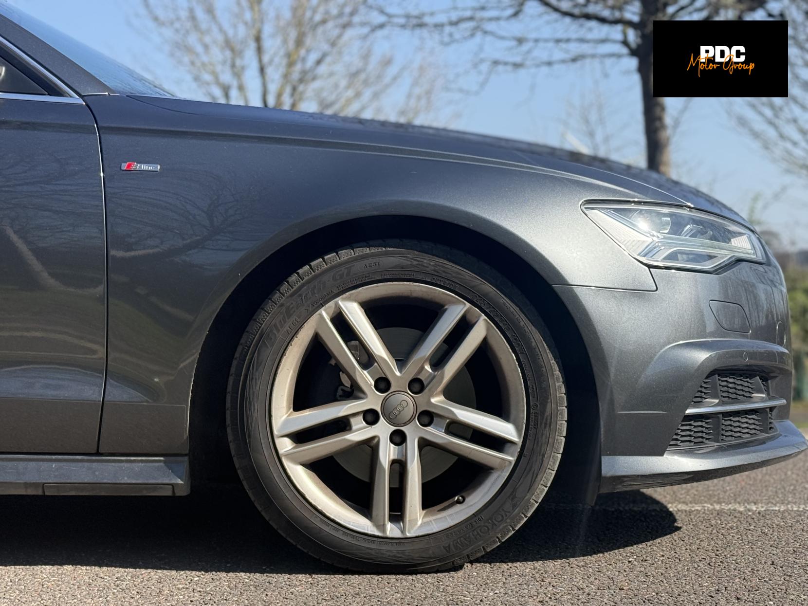 Audi A6 Avant 2.0 TFSI Black Edition Estate 5dr Petrol S Tronic quattro Euro 6 (s/s) (252 ps)