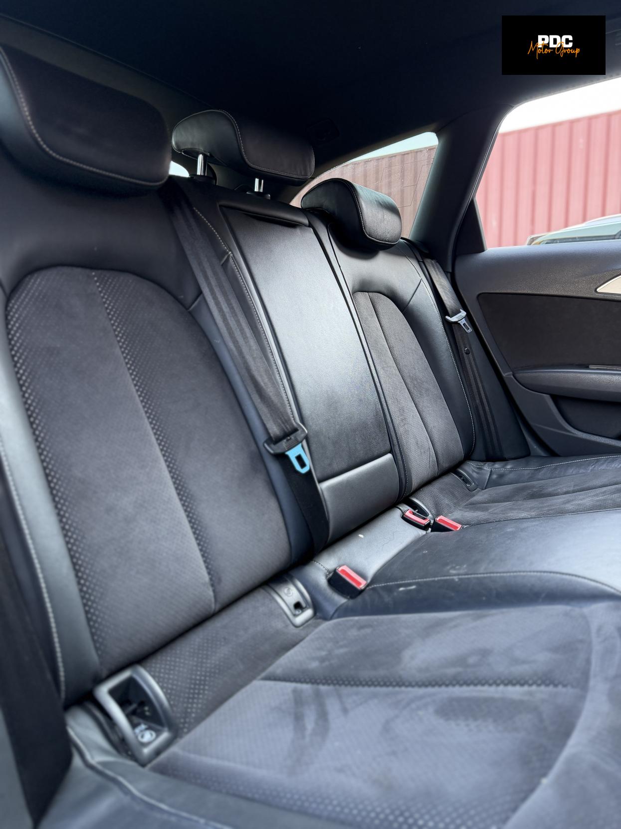 Audi A6 Avant 2.0 TFSI Black Edition Estate 5dr Petrol S Tronic quattro Euro 6 (s/s) (252 ps)