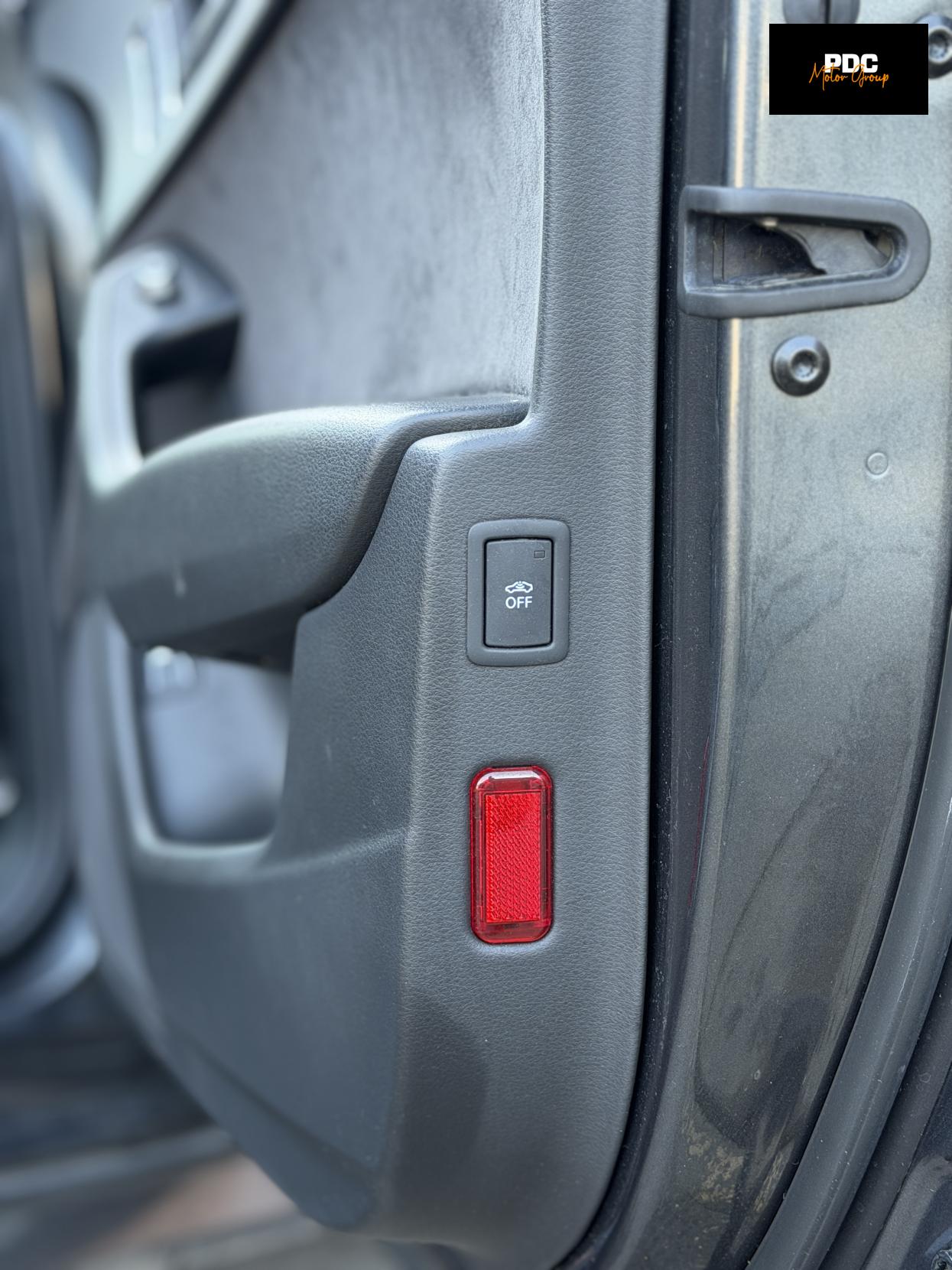 Audi A6 Avant 2.0 TFSI Black Edition Estate 5dr Petrol S Tronic quattro Euro 6 (s/s) (252 ps)