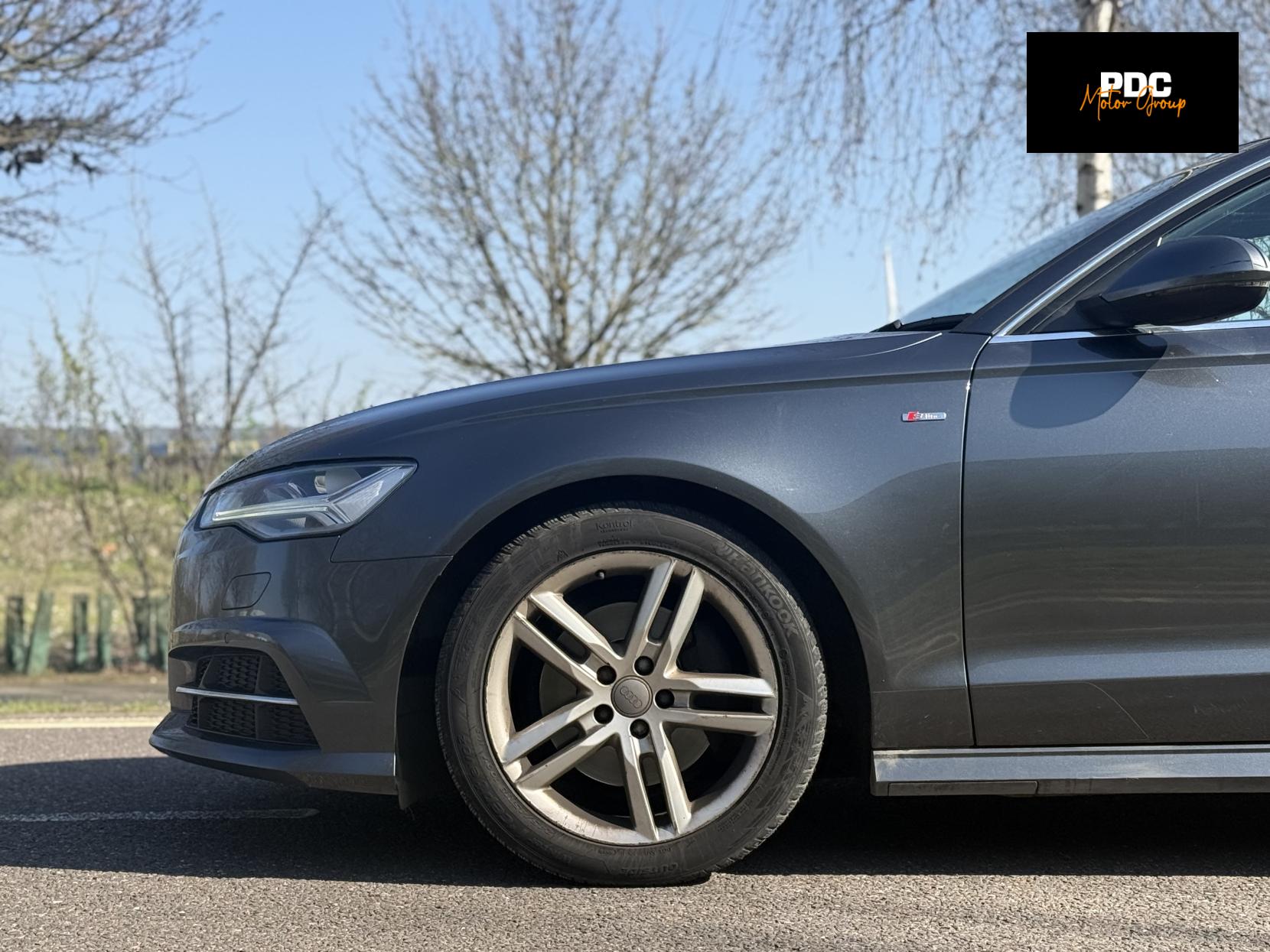 Audi A6 Avant 2.0 TFSI Black Edition Estate 5dr Petrol S Tronic quattro Euro 6 (s/s) (252 ps)