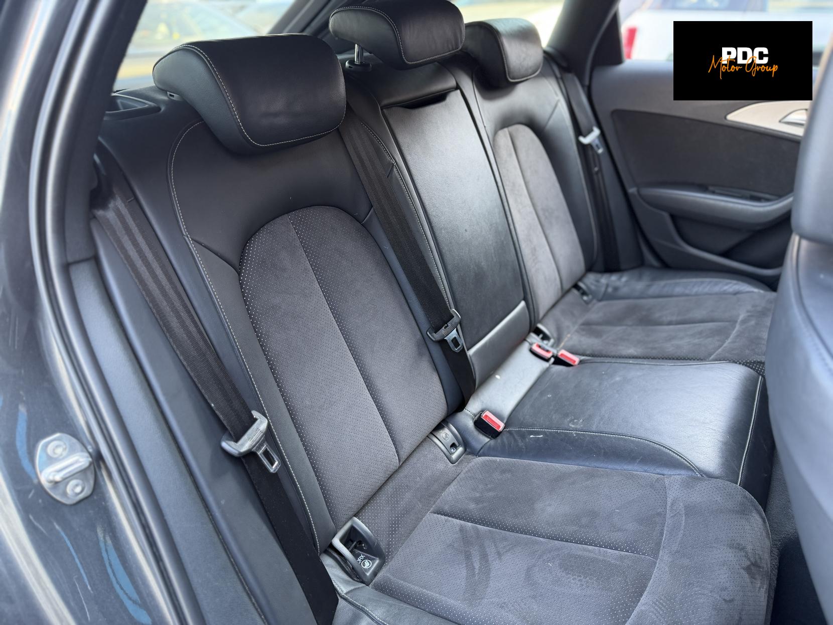 Audi A6 Avant 2.0 TFSI Black Edition Estate 5dr Petrol S Tronic quattro Euro 6 (s/s) (252 ps)