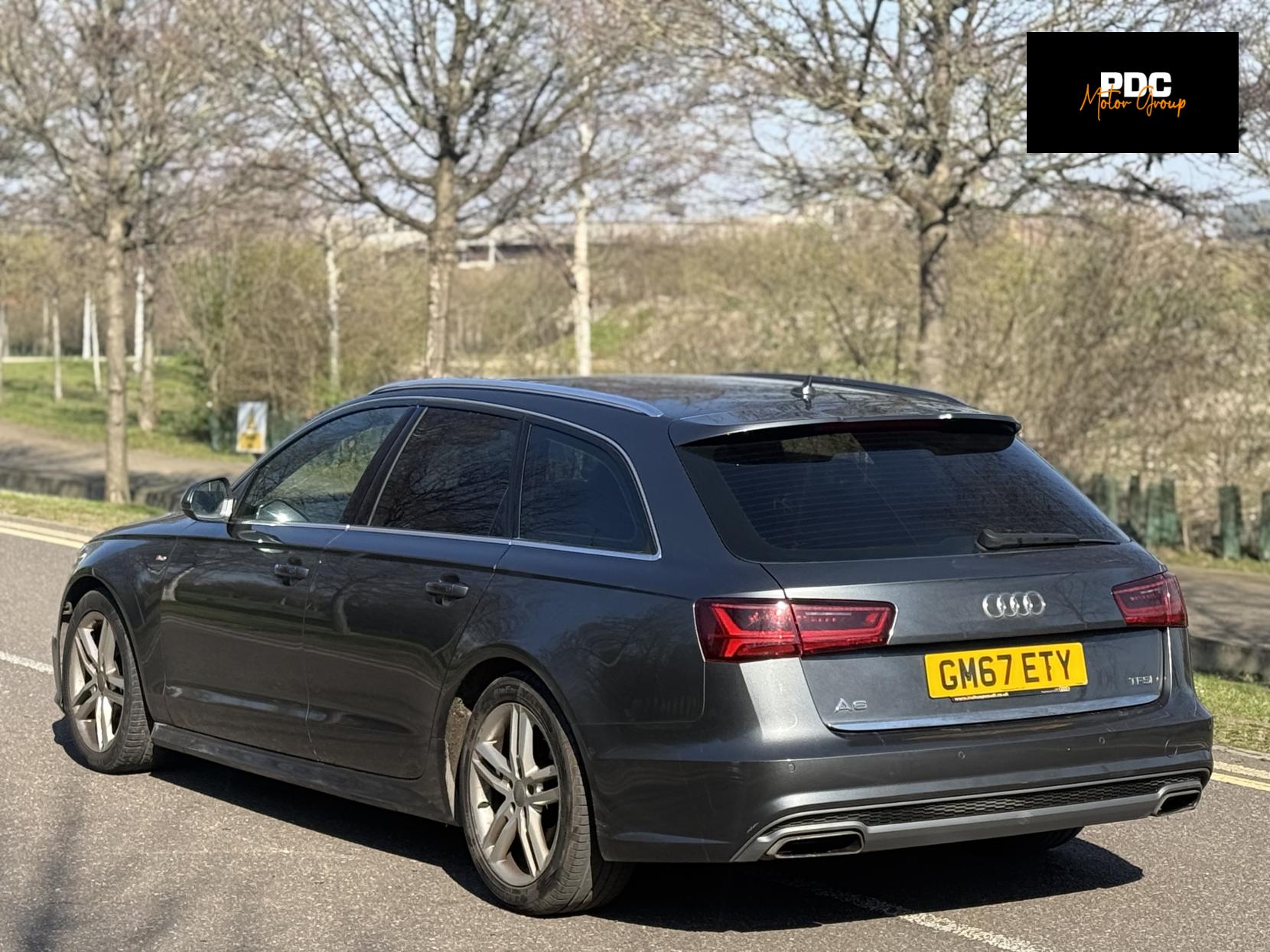 Audi A6 Avant 2.0 TFSI Black Edition Estate 5dr Petrol S Tronic quattro Euro 6 (s/s) (252 ps)