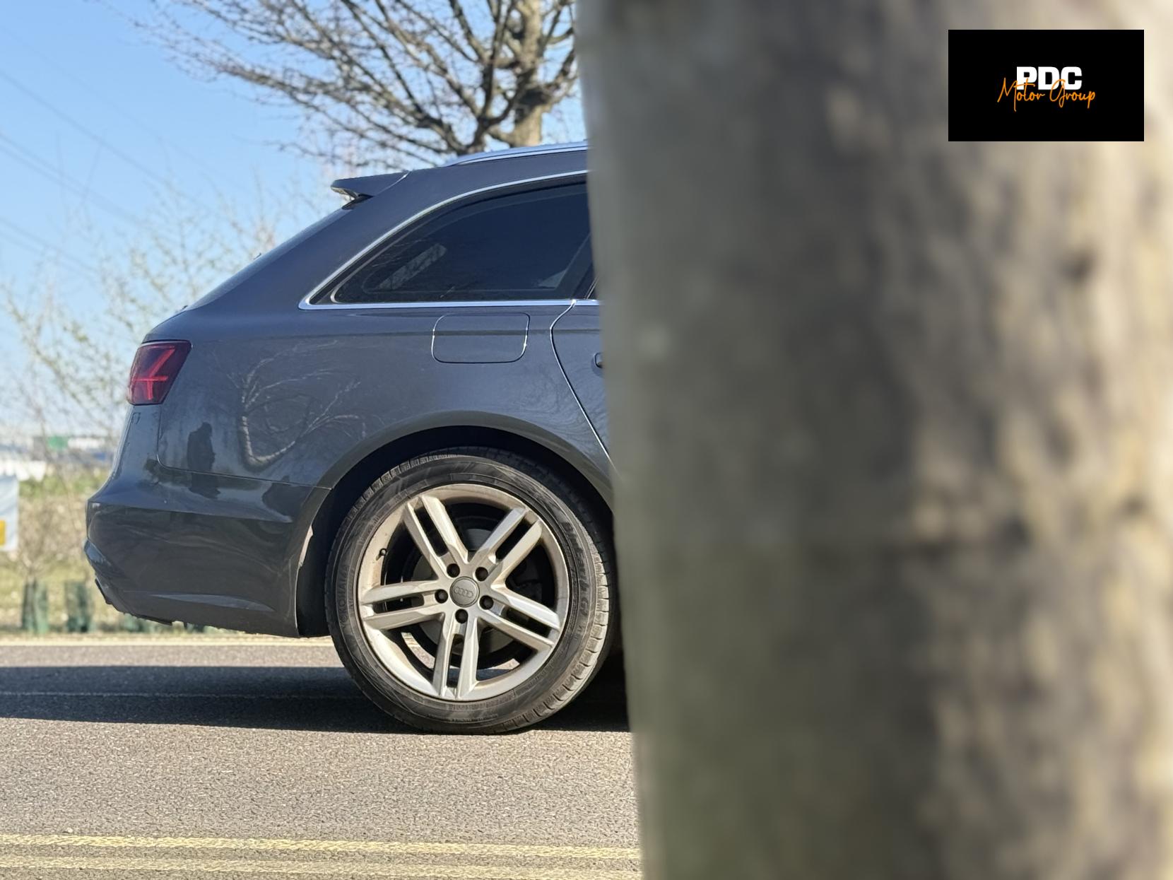 Audi A6 Avant 2.0 TFSI Black Edition Estate 5dr Petrol S Tronic quattro Euro 6 (s/s) (252 ps)