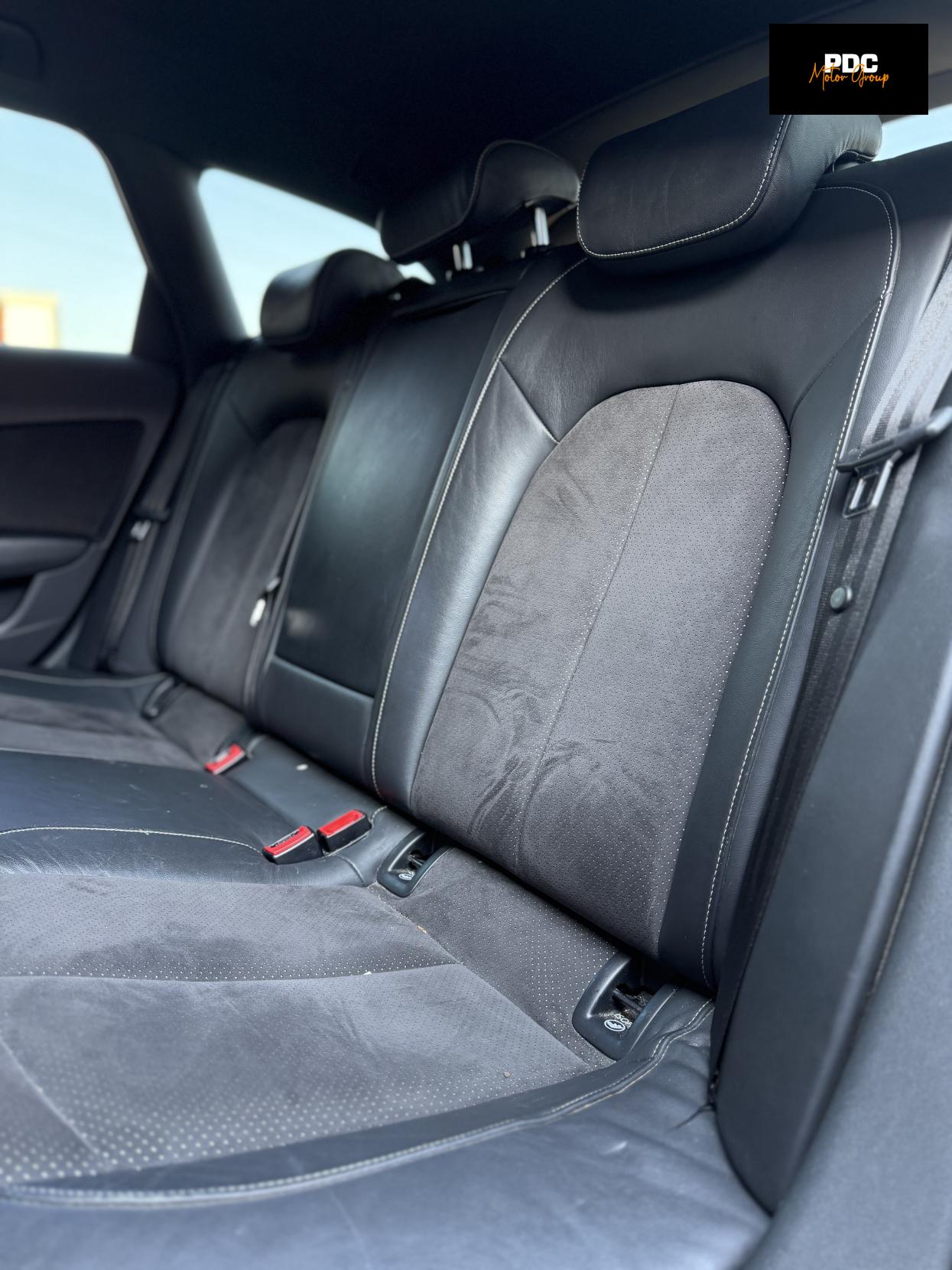 Audi A6 Avant 2.0 TFSI Black Edition Estate 5dr Petrol S Tronic quattro Euro 6 (s/s) (252 ps)