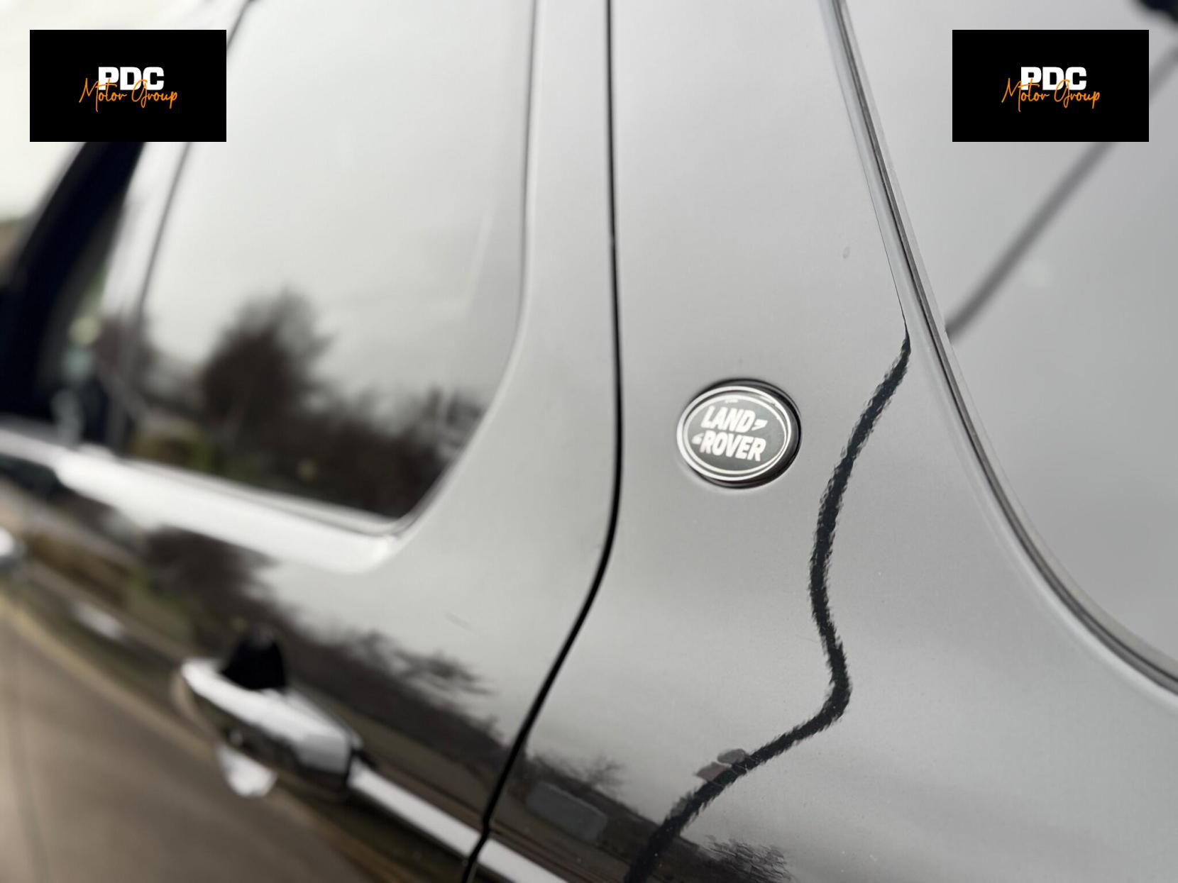 Land Rover Discovery Sport 2.0 TD4 HSE Black Auto 4WD Euro 6 (s/s) 5dr