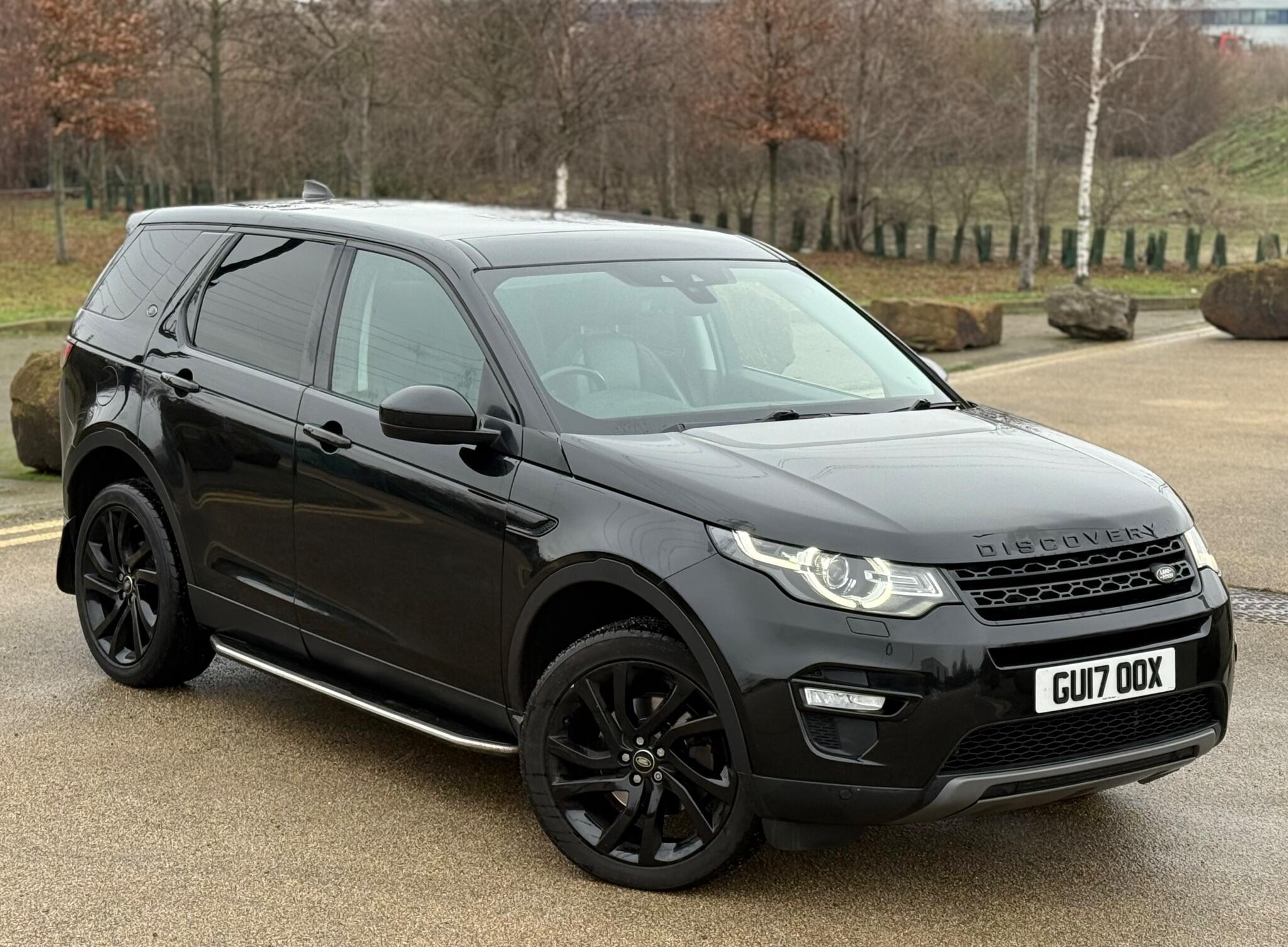 Land Rover Discovery Sport 2.0 TD4 HSE Black Auto 4WD Euro 6 (s/s) 5dr