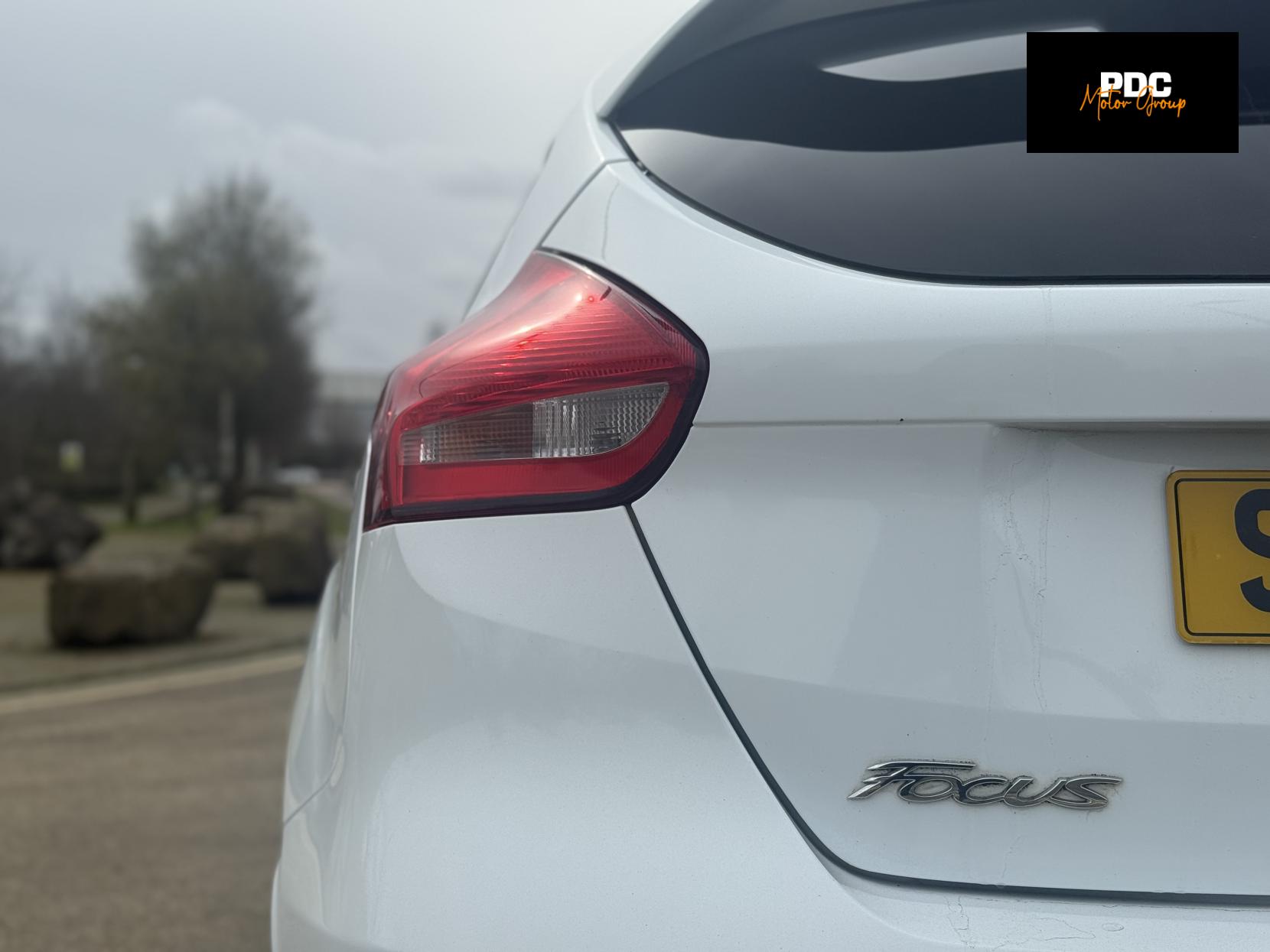 Ford Focus 1.0T EcoBoost ST-Line Hatchback 5dr Petrol Auto Euro 6 (s/s) (125 ps)