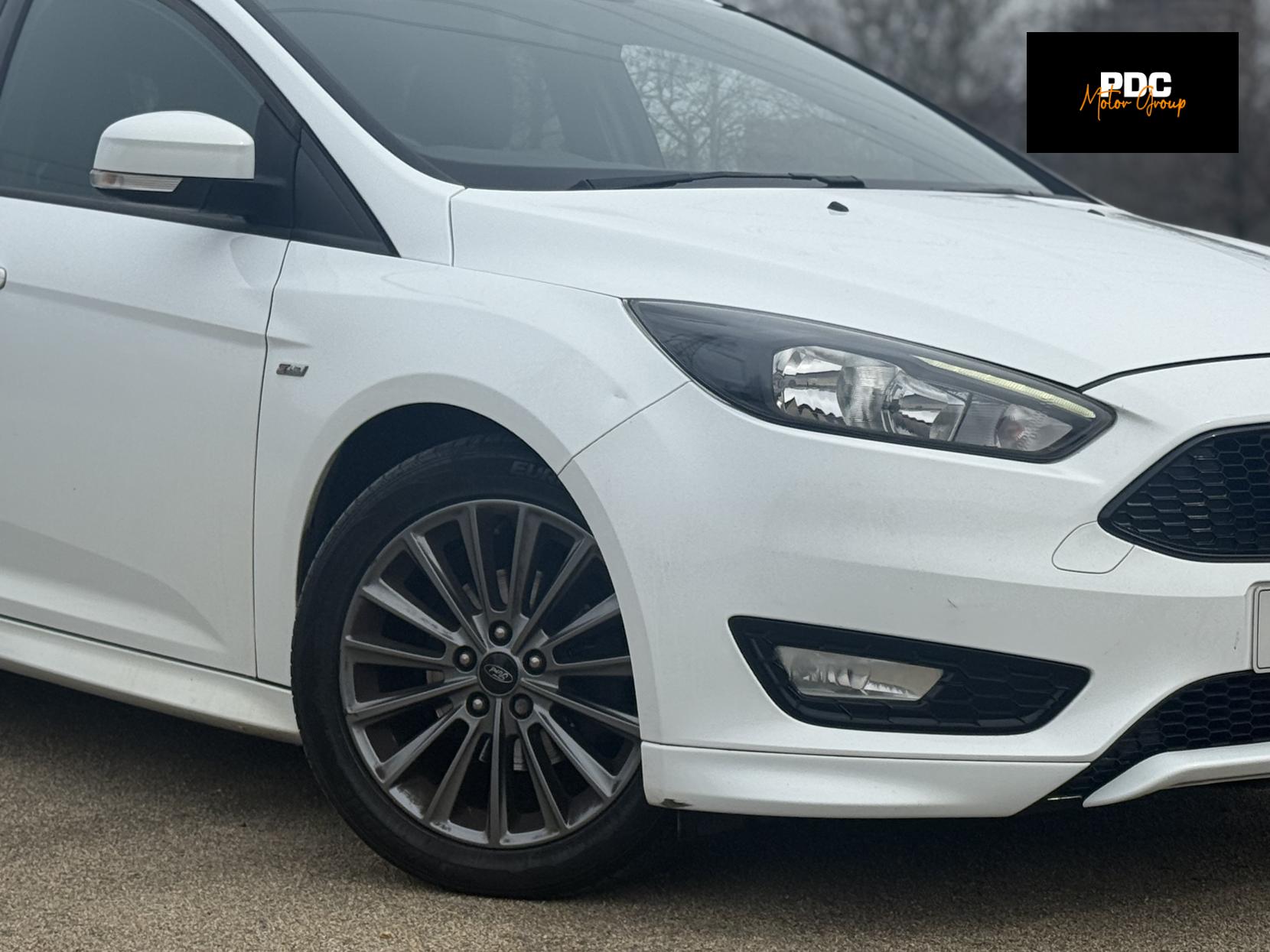 Ford Focus 1.0T EcoBoost ST-Line Hatchback 5dr Petrol Auto Euro 6 (s/s) (125 ps)