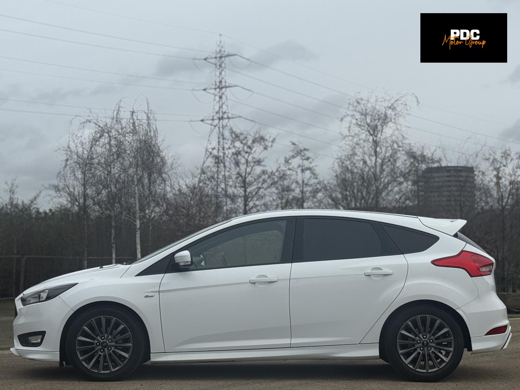 Ford Focus 1.0T EcoBoost ST-Line Hatchback 5dr Petrol Auto Euro 6 (s/s) (125 ps)