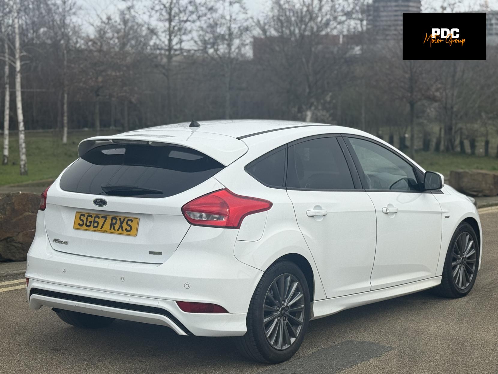 Ford Focus 1.0T EcoBoost ST-Line Hatchback 5dr Petrol Auto Euro 6 (s/s) (125 ps)