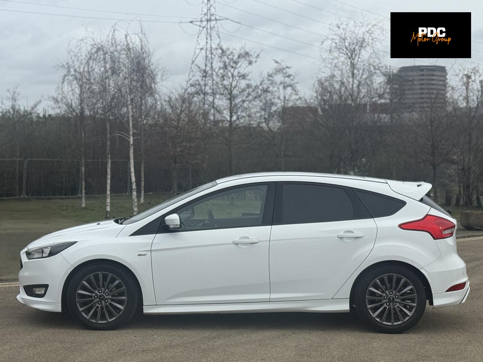 Ford Focus 1.0T EcoBoost ST-Line Hatchback 5dr Petrol Auto Euro 6 (s/s) (125 ps)