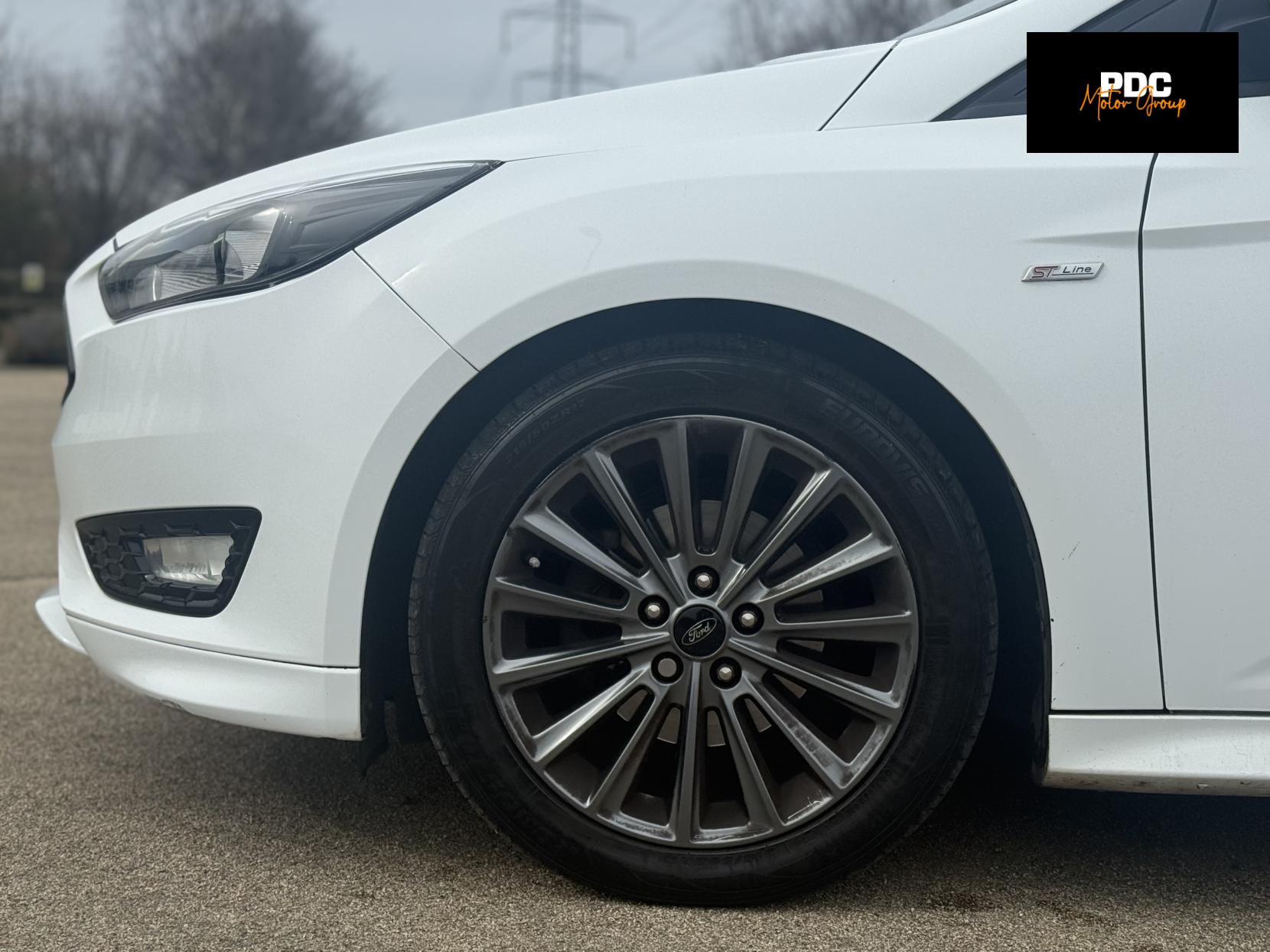 Ford Focus 1.0T EcoBoost ST-Line Hatchback 5dr Petrol Auto Euro 6 (s/s) (125 ps)