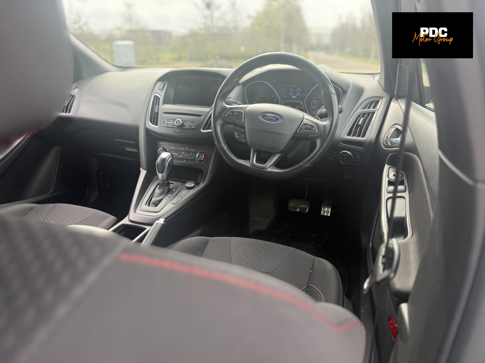 Ford Focus 1.0T EcoBoost ST-Line Hatchback 5dr Petrol Auto Euro 6 (s/s) (125 ps)