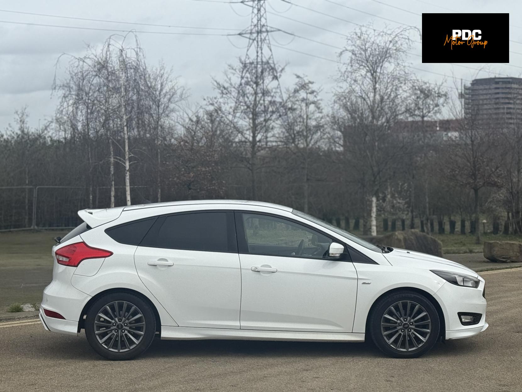 Ford Focus 1.0T EcoBoost ST-Line Hatchback 5dr Petrol Auto Euro 6 (s/s) (125 ps)