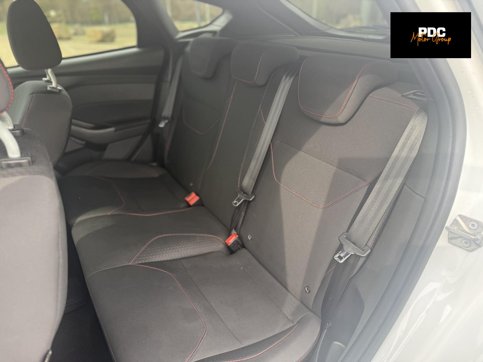 Ford Focus 1.0T EcoBoost ST-Line Hatchback 5dr Petrol Auto Euro 6 (s/s) (125 ps)