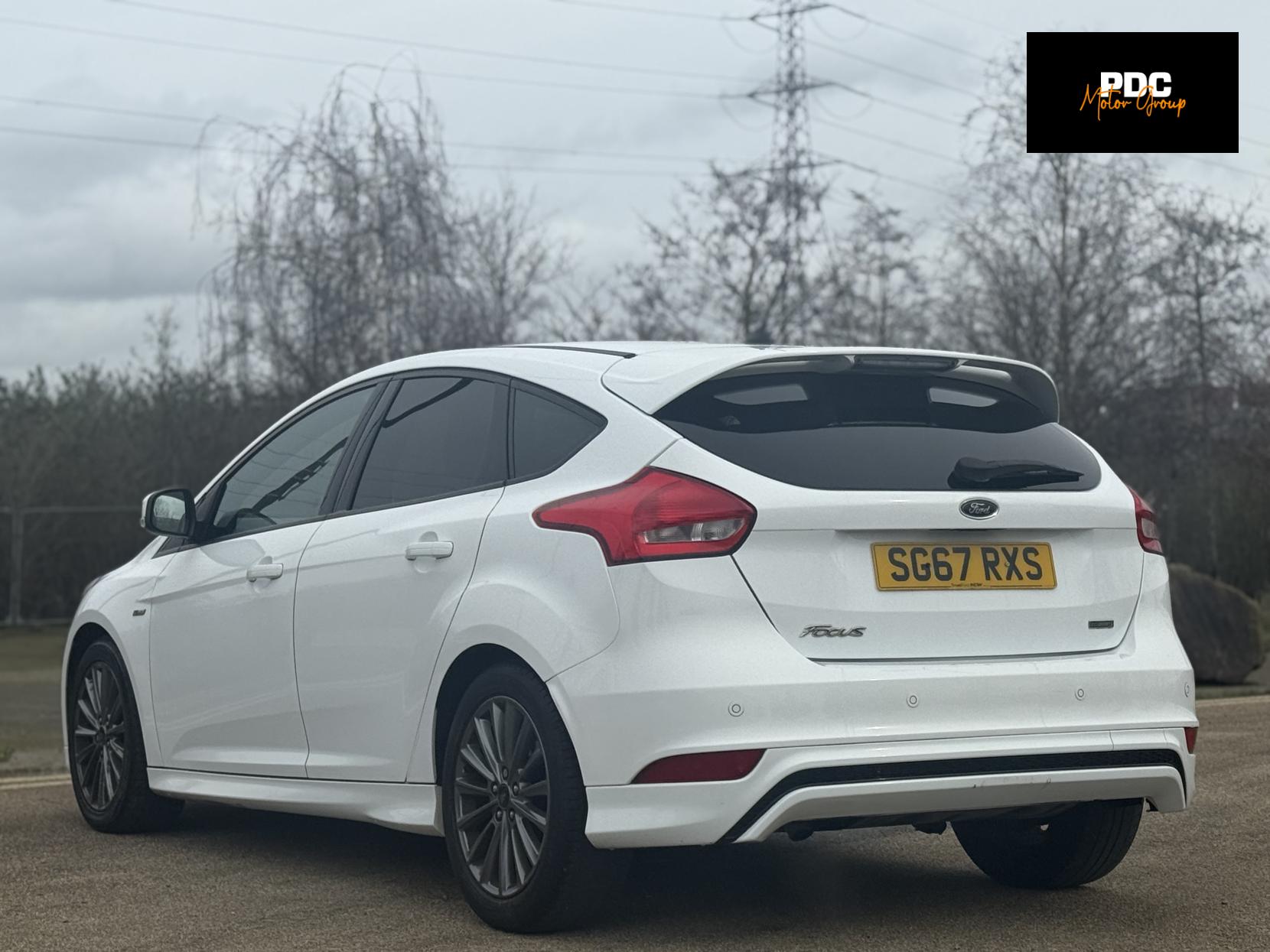 Ford Focus 1.0T EcoBoost ST-Line Hatchback 5dr Petrol Auto Euro 6 (s/s) (125 ps)