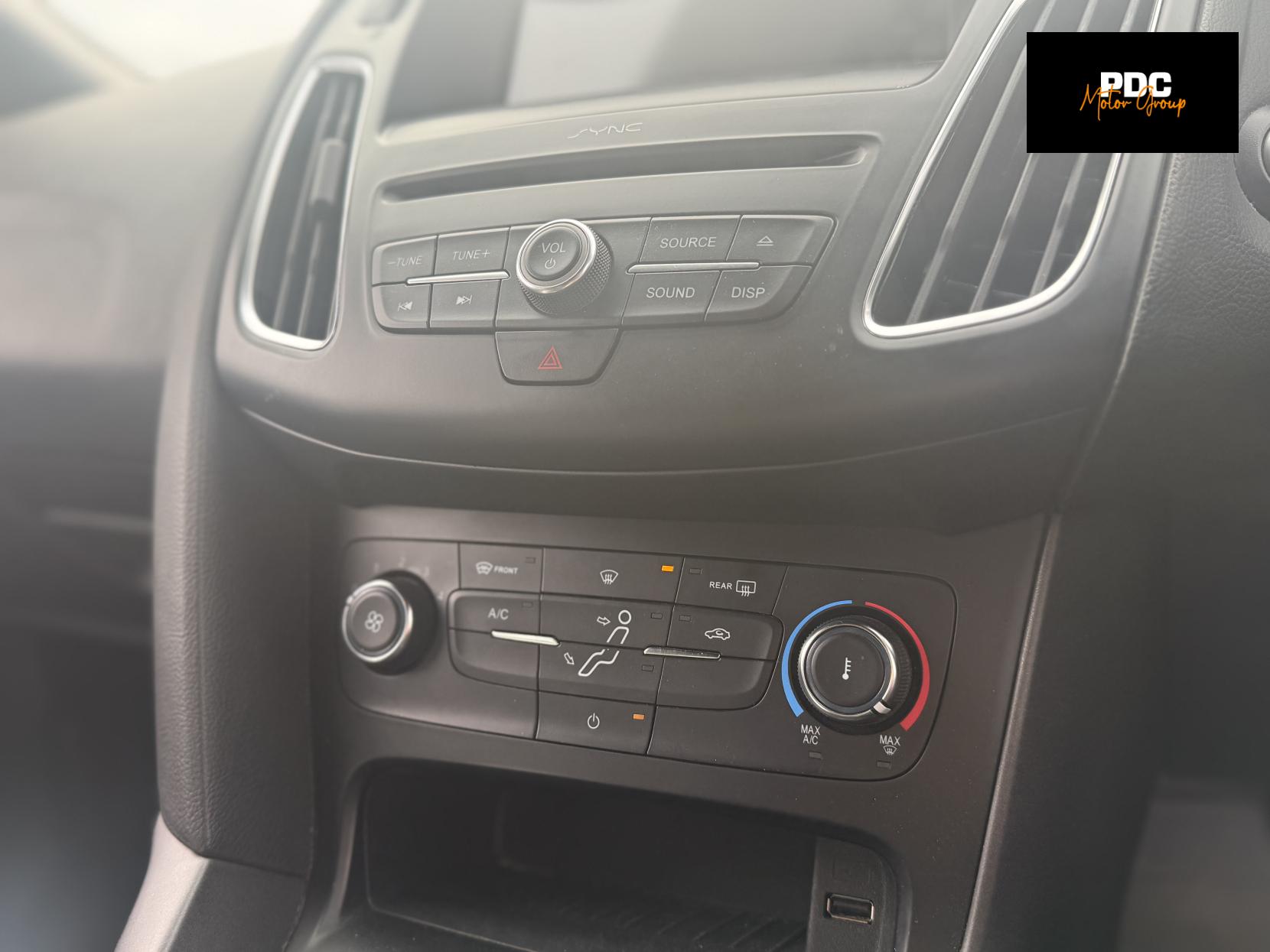 Ford Focus 1.0T EcoBoost ST-Line Hatchback 5dr Petrol Auto Euro 6 (s/s) (125 ps)