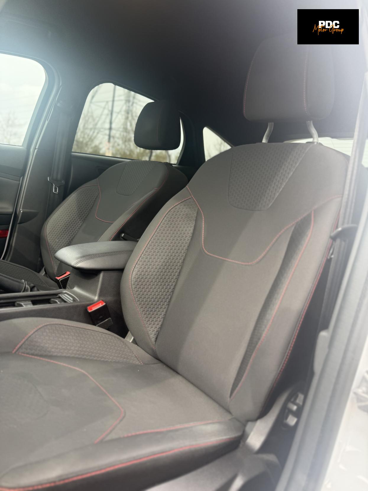 Ford Focus 1.0T EcoBoost ST-Line Hatchback 5dr Petrol Auto Euro 6 (s/s) (125 ps)