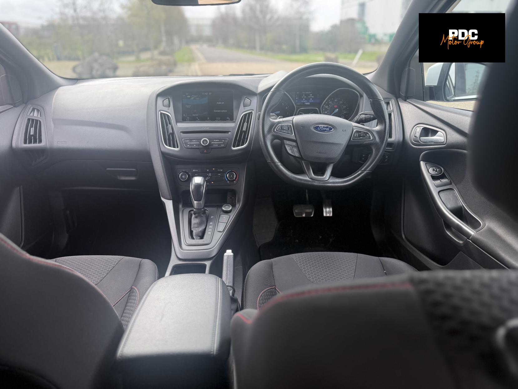 Ford Focus 1.0T EcoBoost ST-Line Hatchback 5dr Petrol Auto Euro 6 (s/s) (125 ps)