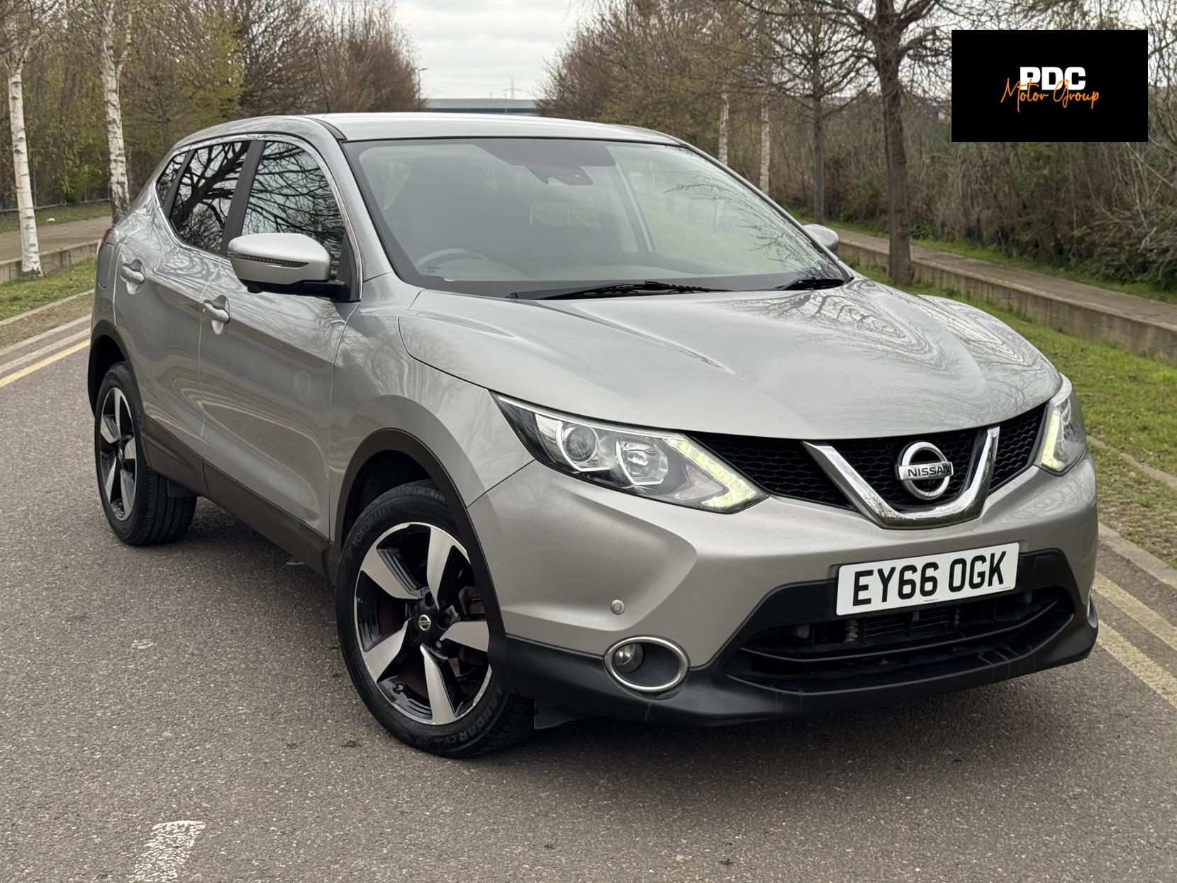 Nissan Qashqai 1.2 DIG-T N-Connecta SUV 5dr Petrol XTRON 2WD Euro 6 (s/s) (115 ps)