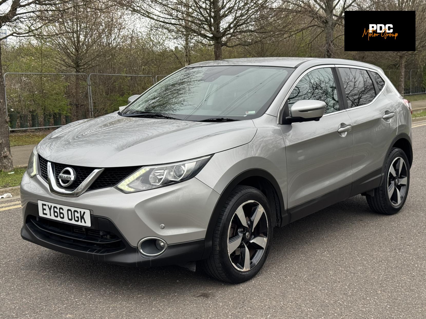 Nissan Qashqai 1.2 DIG-T N-Connecta SUV 5dr Petrol XTRON 2WD Euro 6 (s/s) (115 ps)