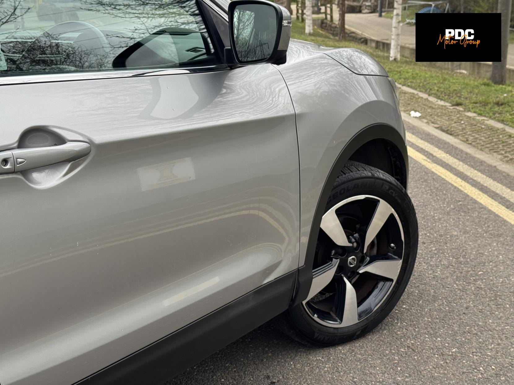 Nissan Qashqai 1.2 DIG-T N-Connecta SUV 5dr Petrol XTRON 2WD Euro 6 (s/s) (115 ps)