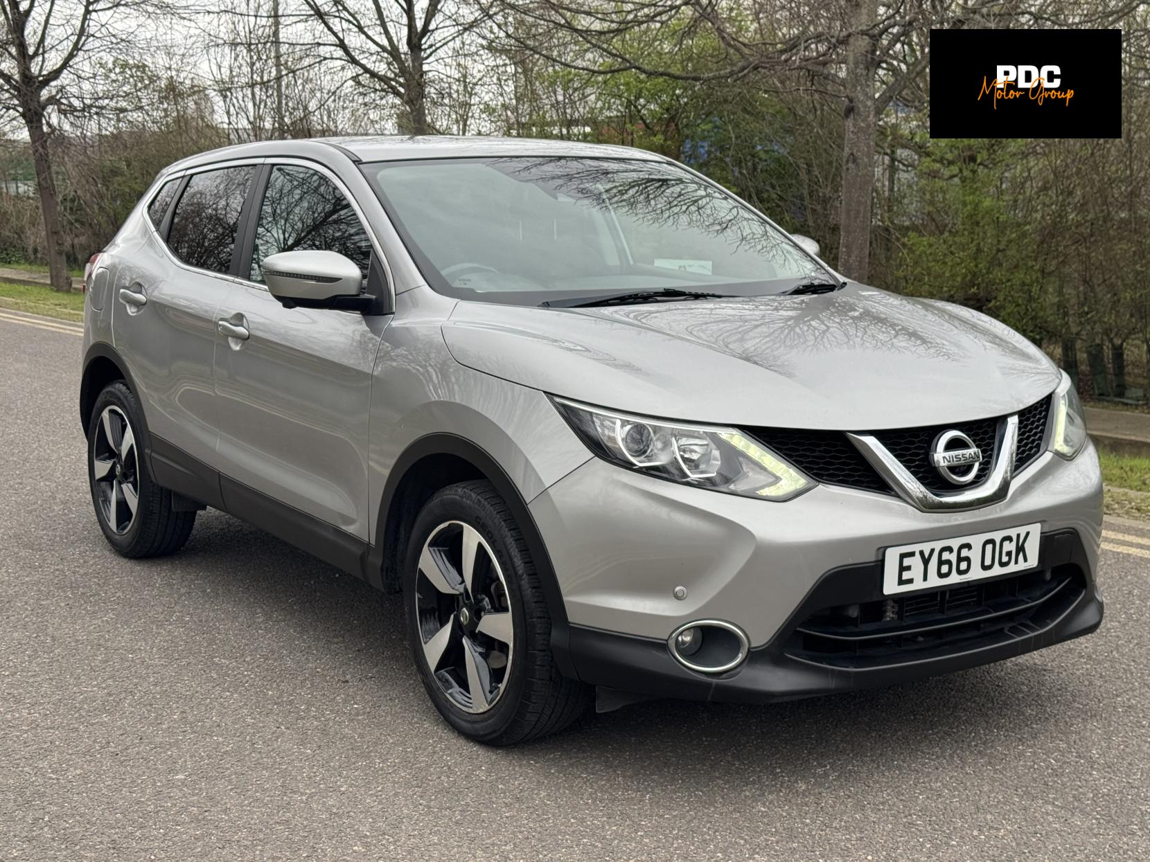 Nissan Qashqai 1.2 DIG-T N-Connecta SUV 5dr Petrol XTRON 2WD Euro 6 (s/s) (115 ps)