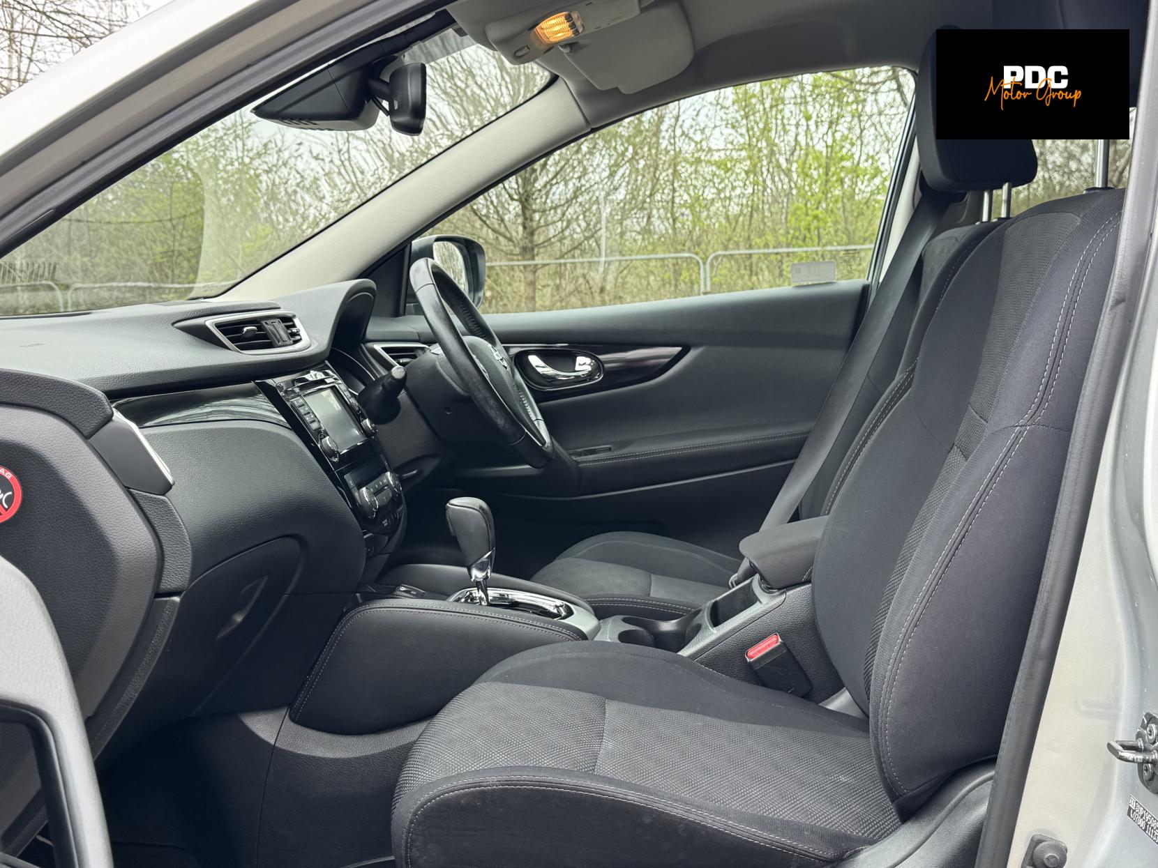 Nissan Qashqai 1.2 DIG-T N-Connecta SUV 5dr Petrol XTRON 2WD Euro 6 (s/s) (115 ps)