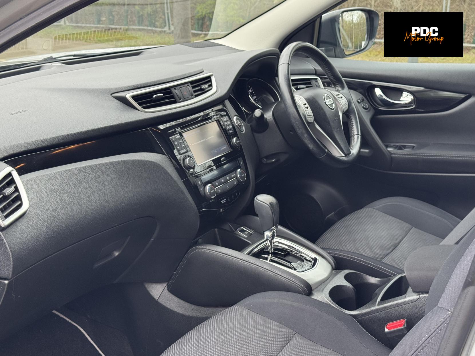 Nissan Qashqai 1.2 DIG-T N-Connecta SUV 5dr Petrol XTRON 2WD Euro 6 (s/s) (115 ps)