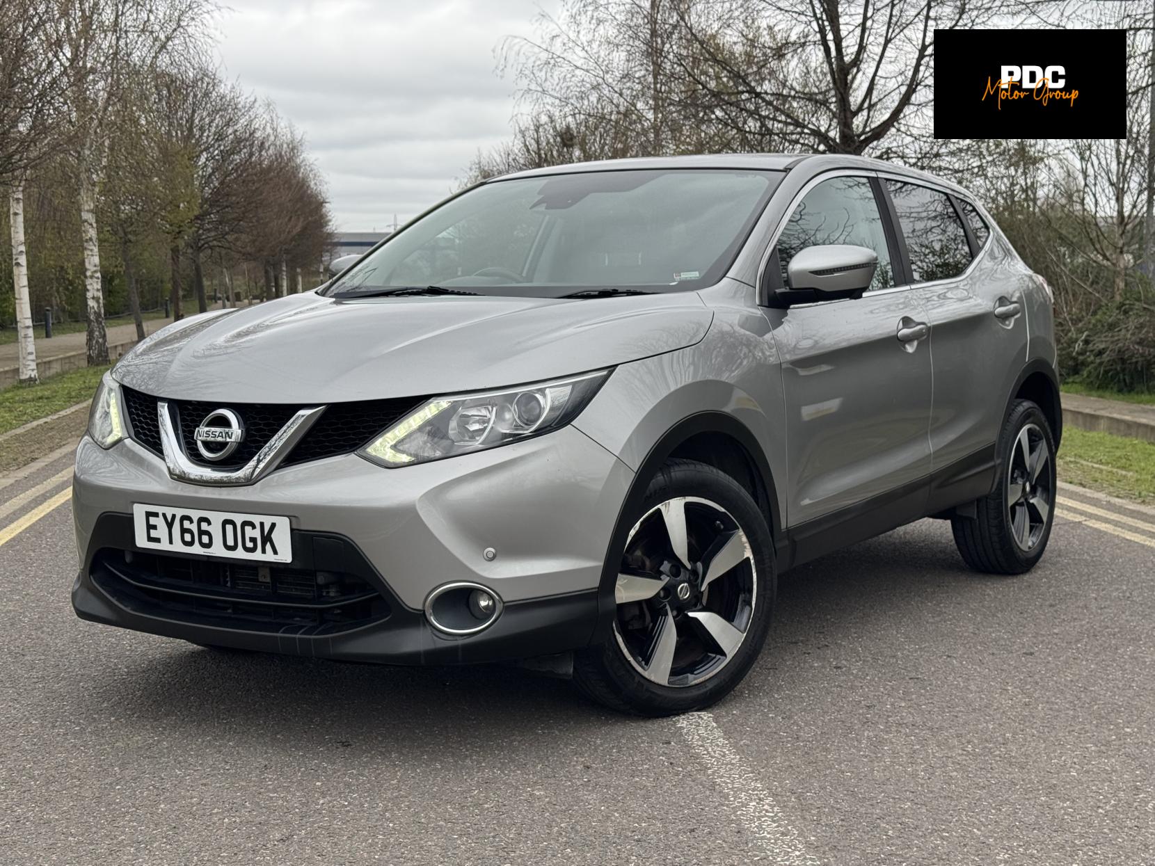 Nissan Qashqai 1.2 DIG-T N-Connecta SUV 5dr Petrol XTRON 2WD Euro 6 (s/s) (115 ps)