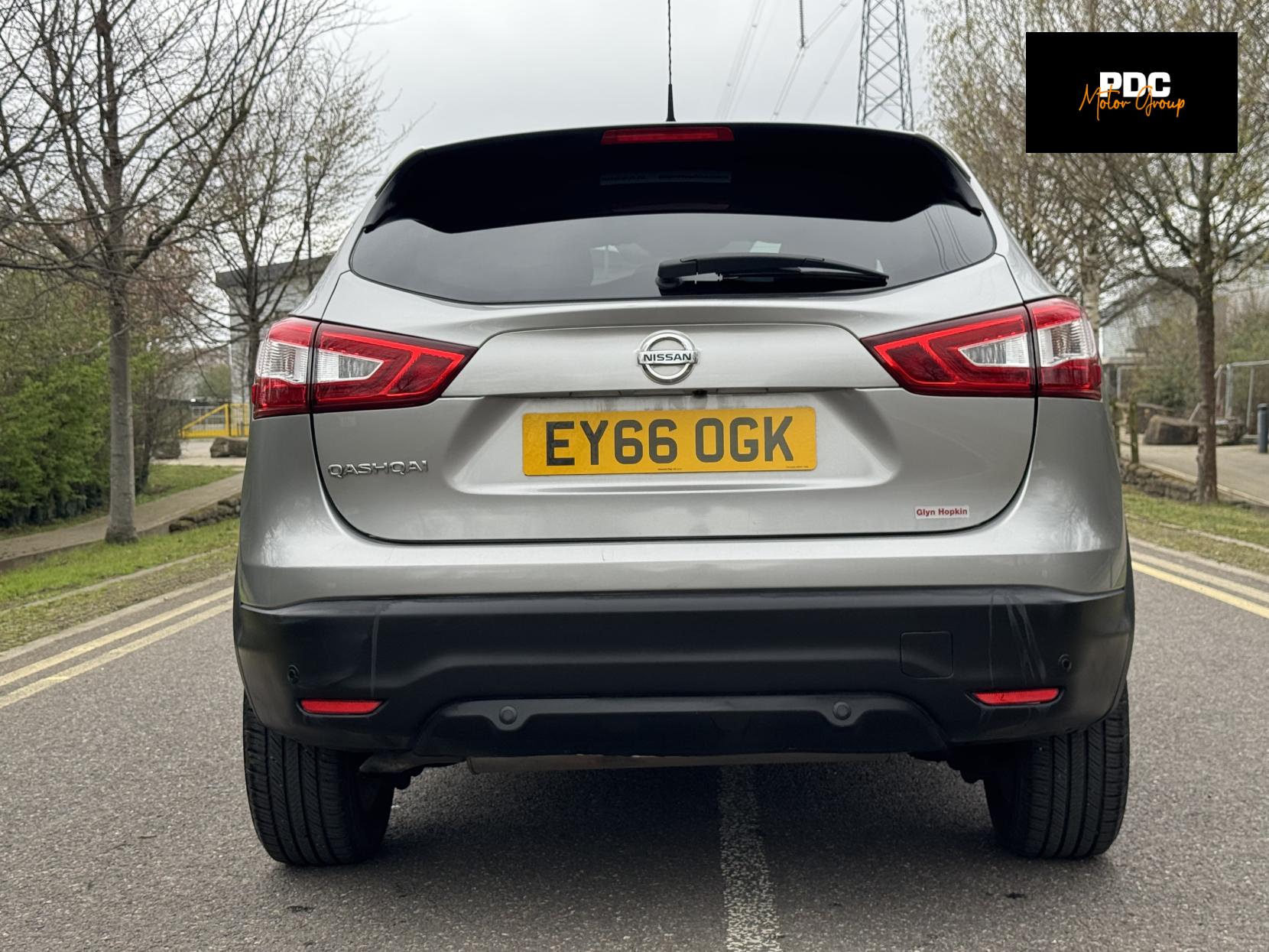 Nissan Qashqai 1.2 DIG-T N-Connecta SUV 5dr Petrol XTRON 2WD Euro 6 (s/s) (115 ps)