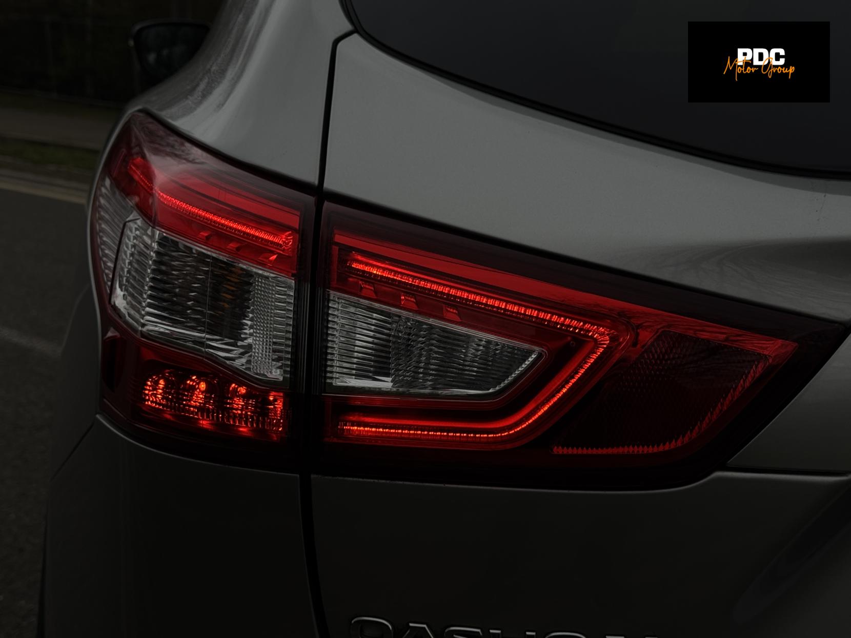 Nissan Qashqai 1.2 DIG-T N-Connecta SUV 5dr Petrol XTRON 2WD Euro 6 (s/s) (115 ps)