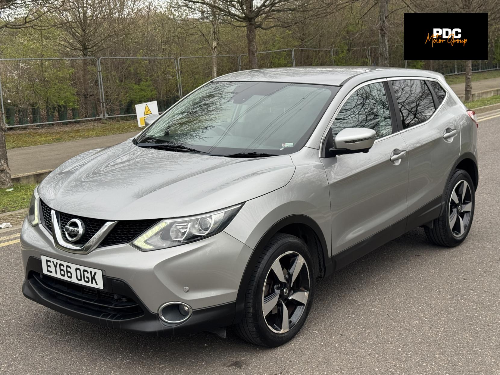 Nissan Qashqai 1.2 DIG-T N-Connecta SUV 5dr Petrol XTRON 2WD Euro 6 (s/s) (115 ps)