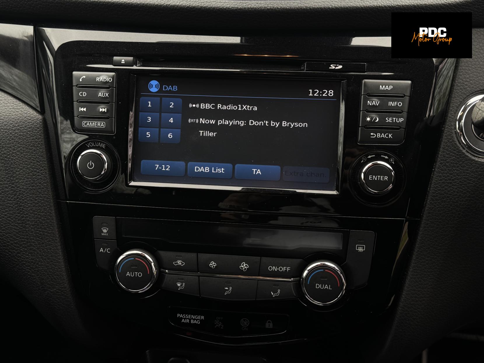 Nissan Qashqai 1.2 DIG-T N-Connecta SUV 5dr Petrol XTRON 2WD Euro 6 (s/s) (115 ps)