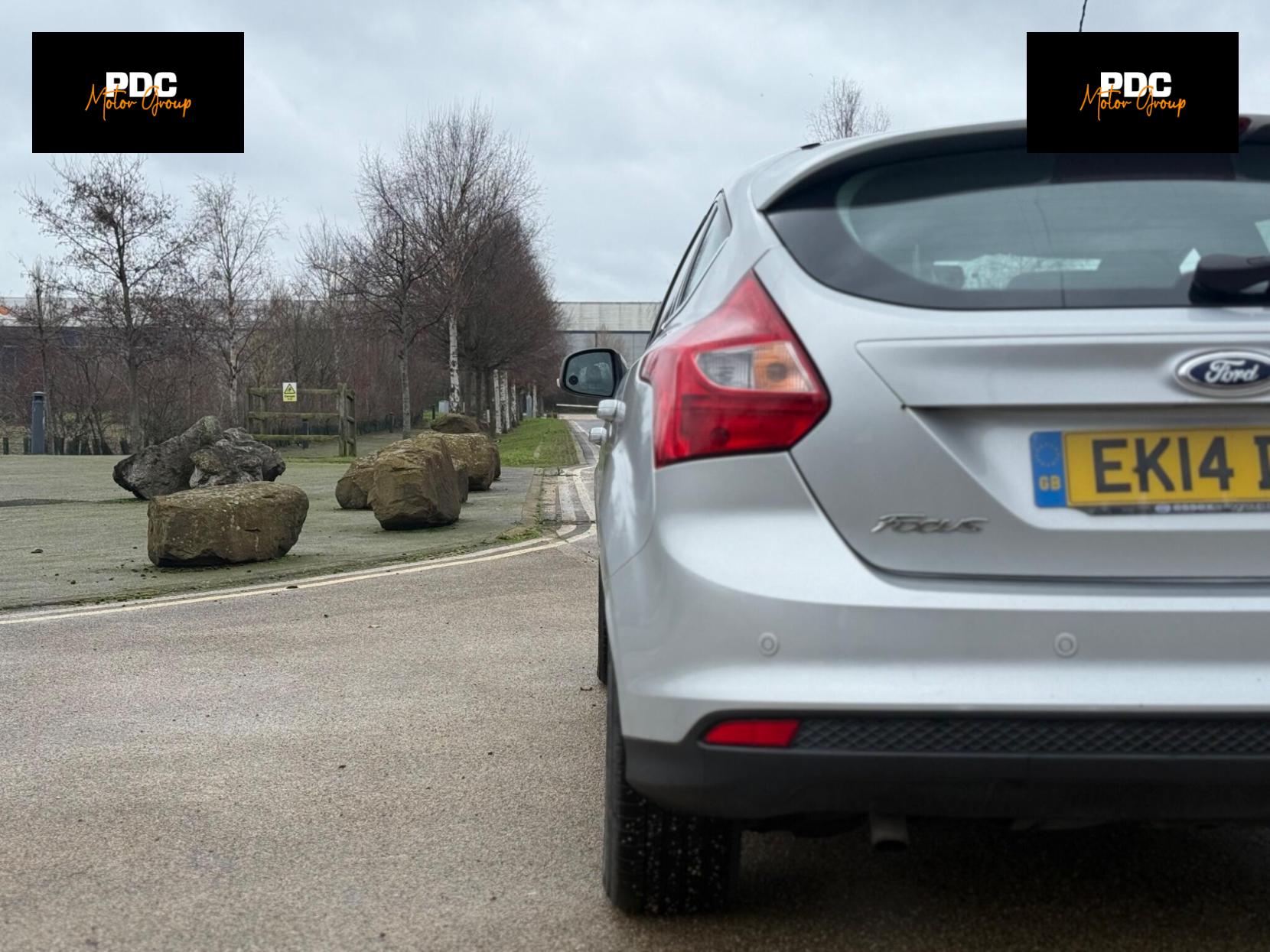 Ford Focus 1.0T EcoBoost Titanium Navigator Euro 5 (s/s) 5dr