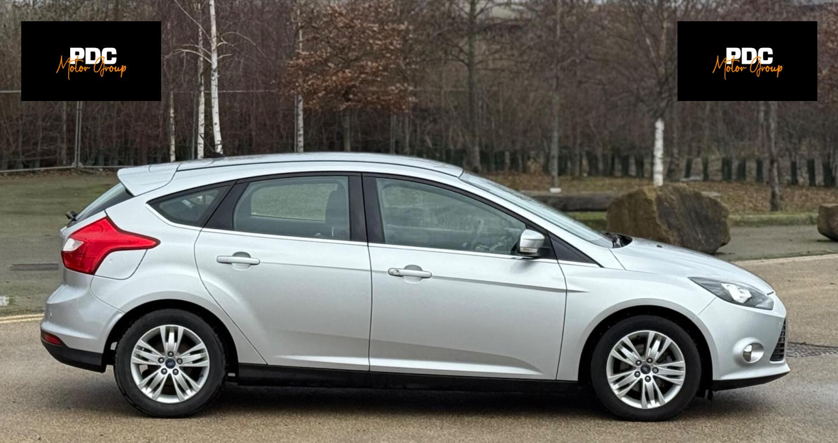 Ford Focus 1.0T EcoBoost Titanium Navigator Euro 5 (s/s) 5dr