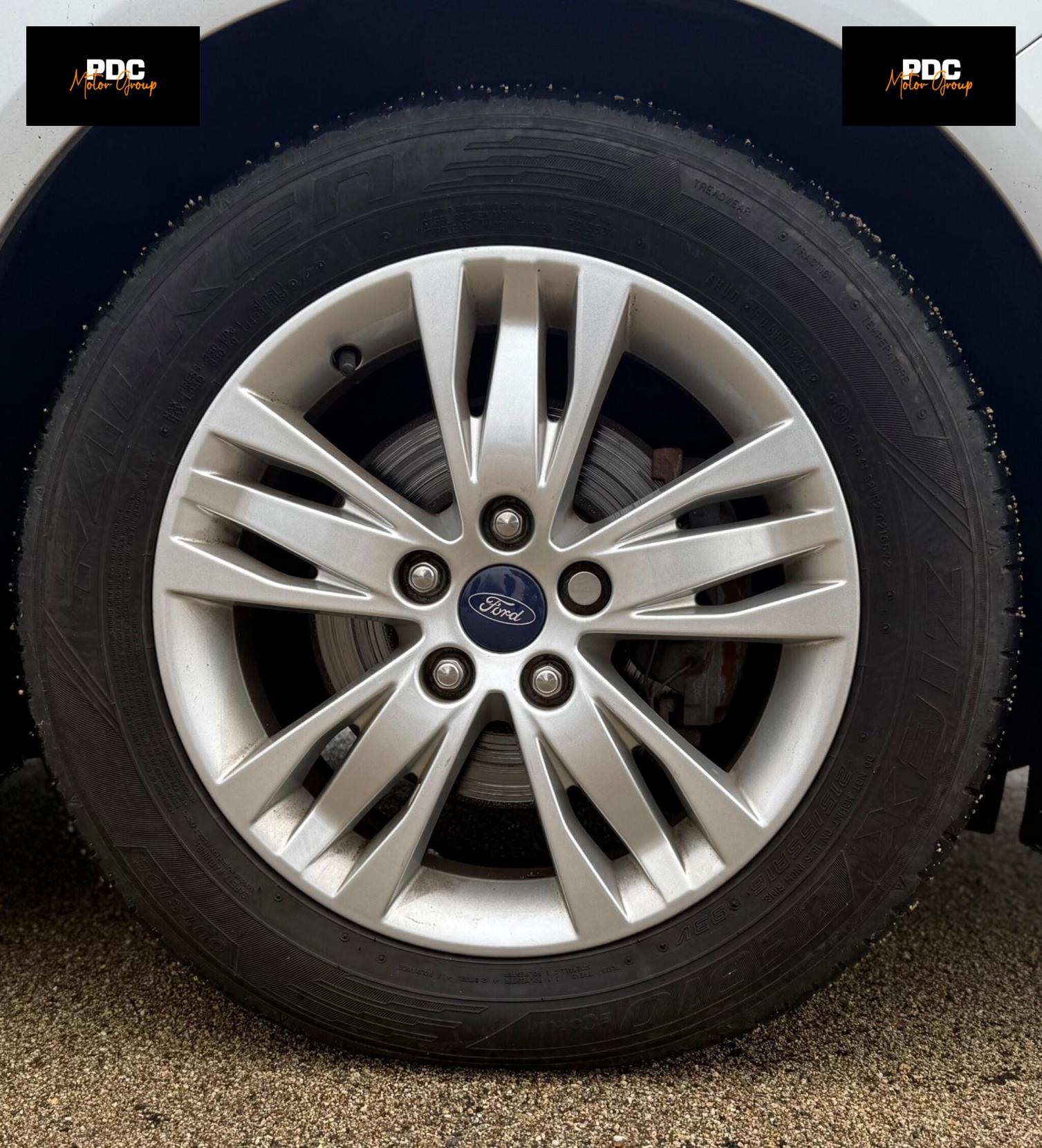 Ford Focus 1.0T EcoBoost Titanium Navigator Euro 5 (s/s) 5dr