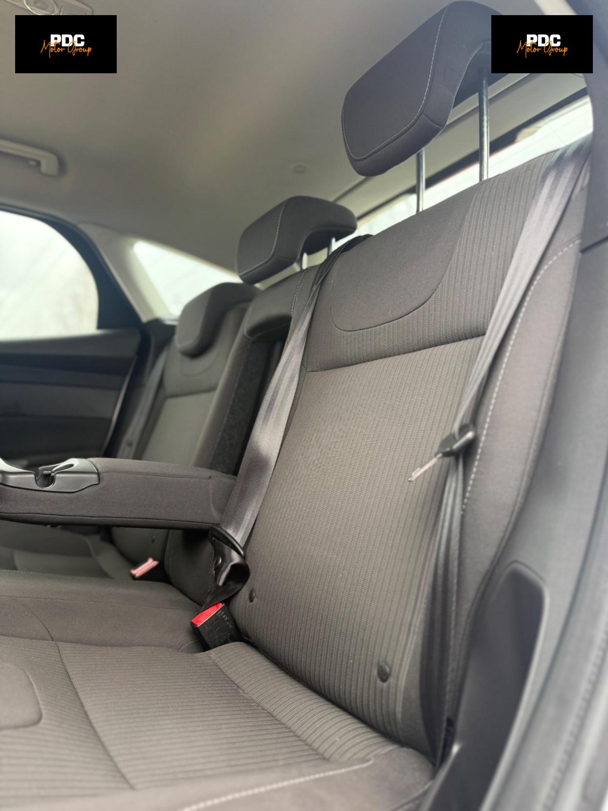 Ford Focus 1.0T EcoBoost Titanium Navigator Euro 5 (s/s) 5dr