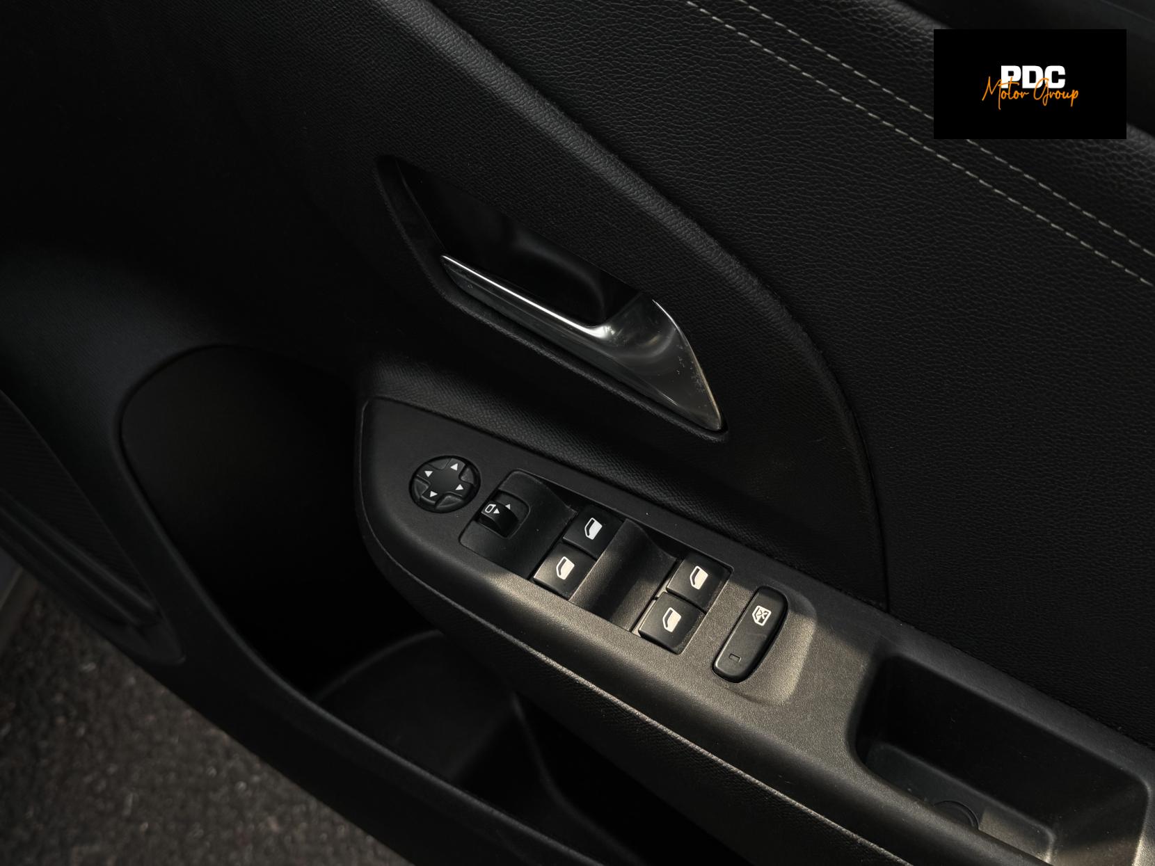 Vauxhall Corsa 1.2 Turbo Elite Nav Premium Hatchback 5dr Petrol Auto Euro 6 (s/s) (100 ps)