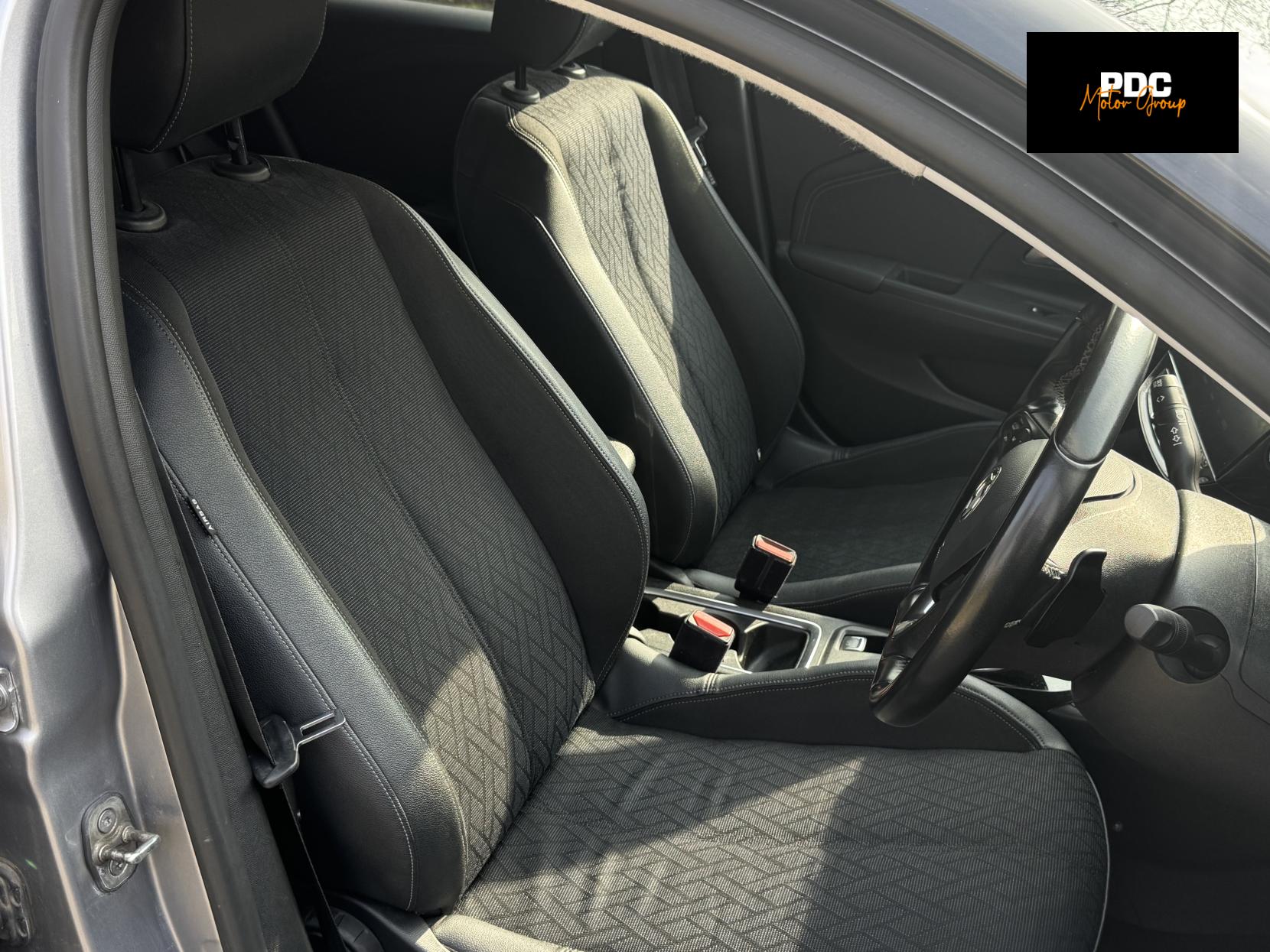 Vauxhall Corsa 1.2 Turbo Elite Nav Premium Hatchback 5dr Petrol Auto Euro 6 (s/s) (100 ps)