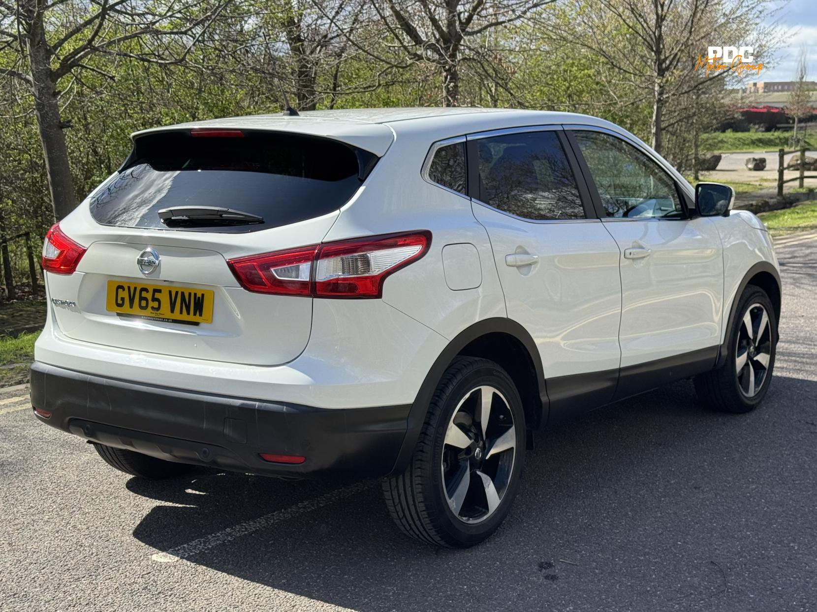Nissan Qashqai 1.2 DIG-T n-tec SUV 5dr Petrol XTRON 2WD Euro 6 (s/s) (115 ps)